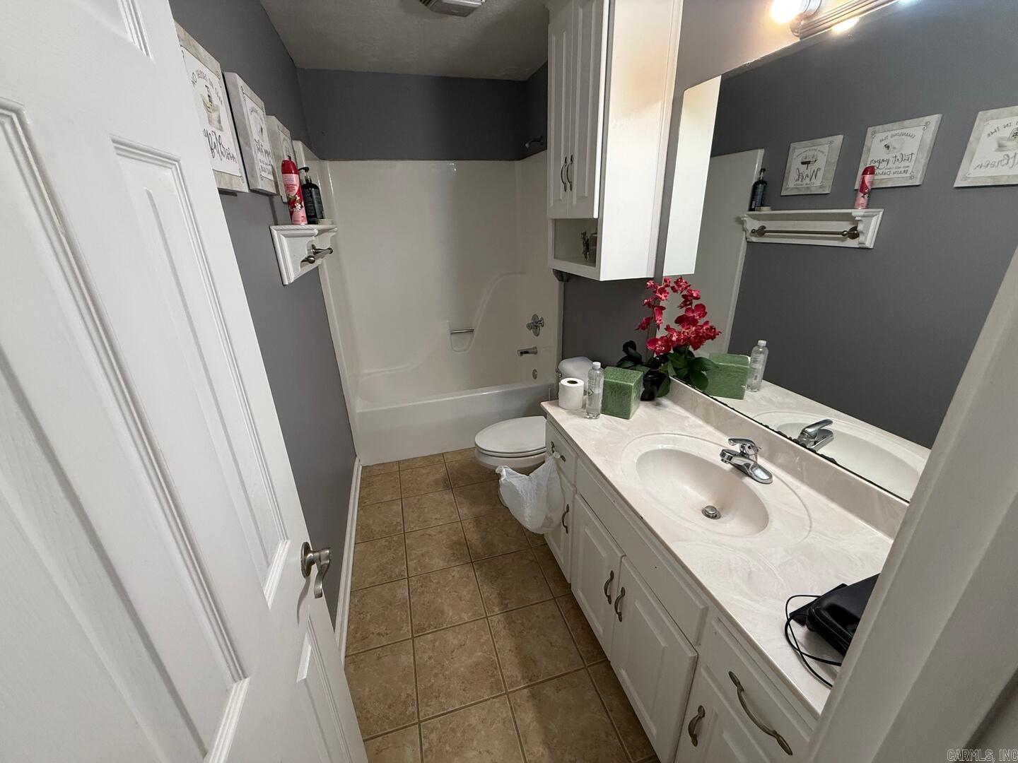 SANDALWOOD - Residential