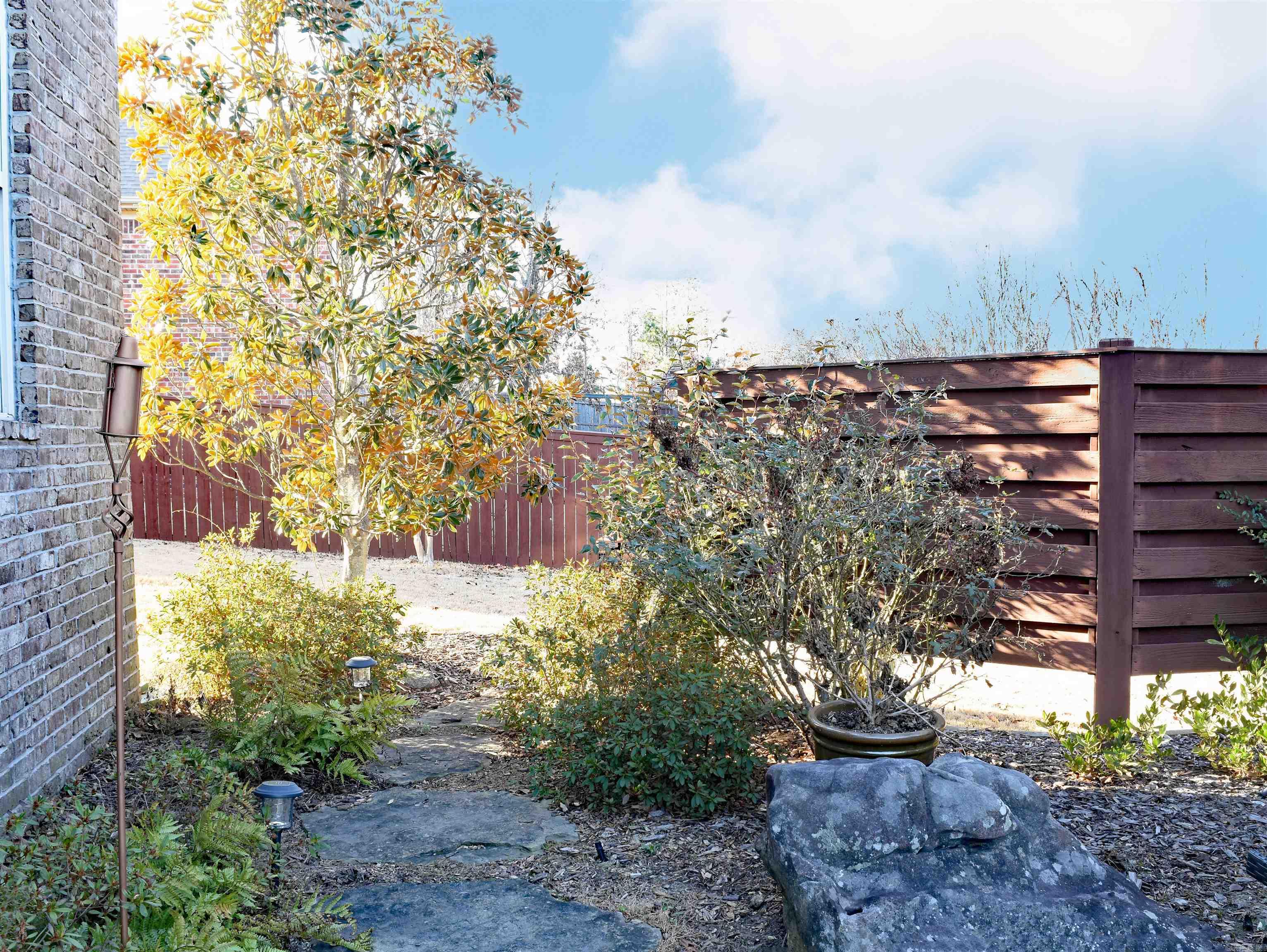 THE VILLAGES OF WELLINGTON - Residential