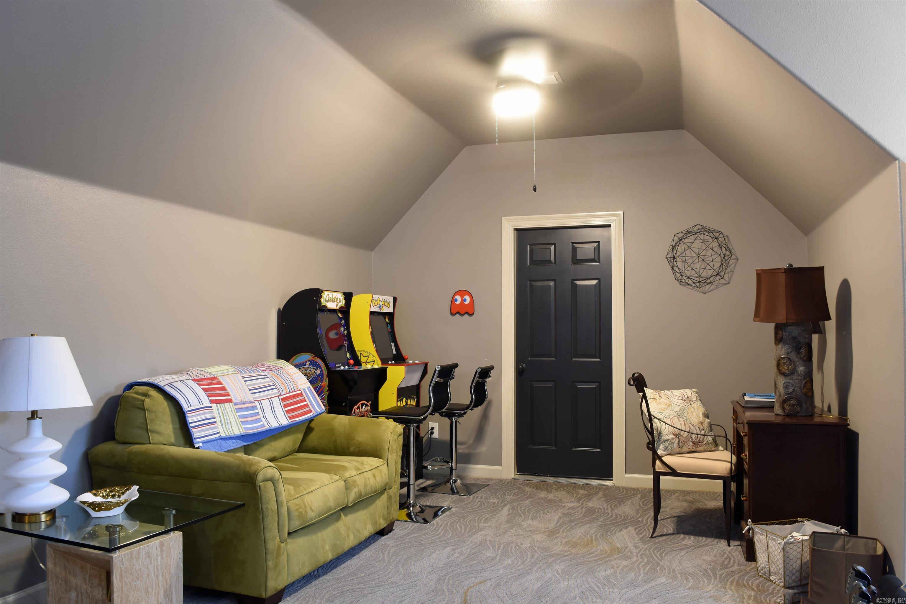 THE VILLAGES OF WELLINGTON - Residential