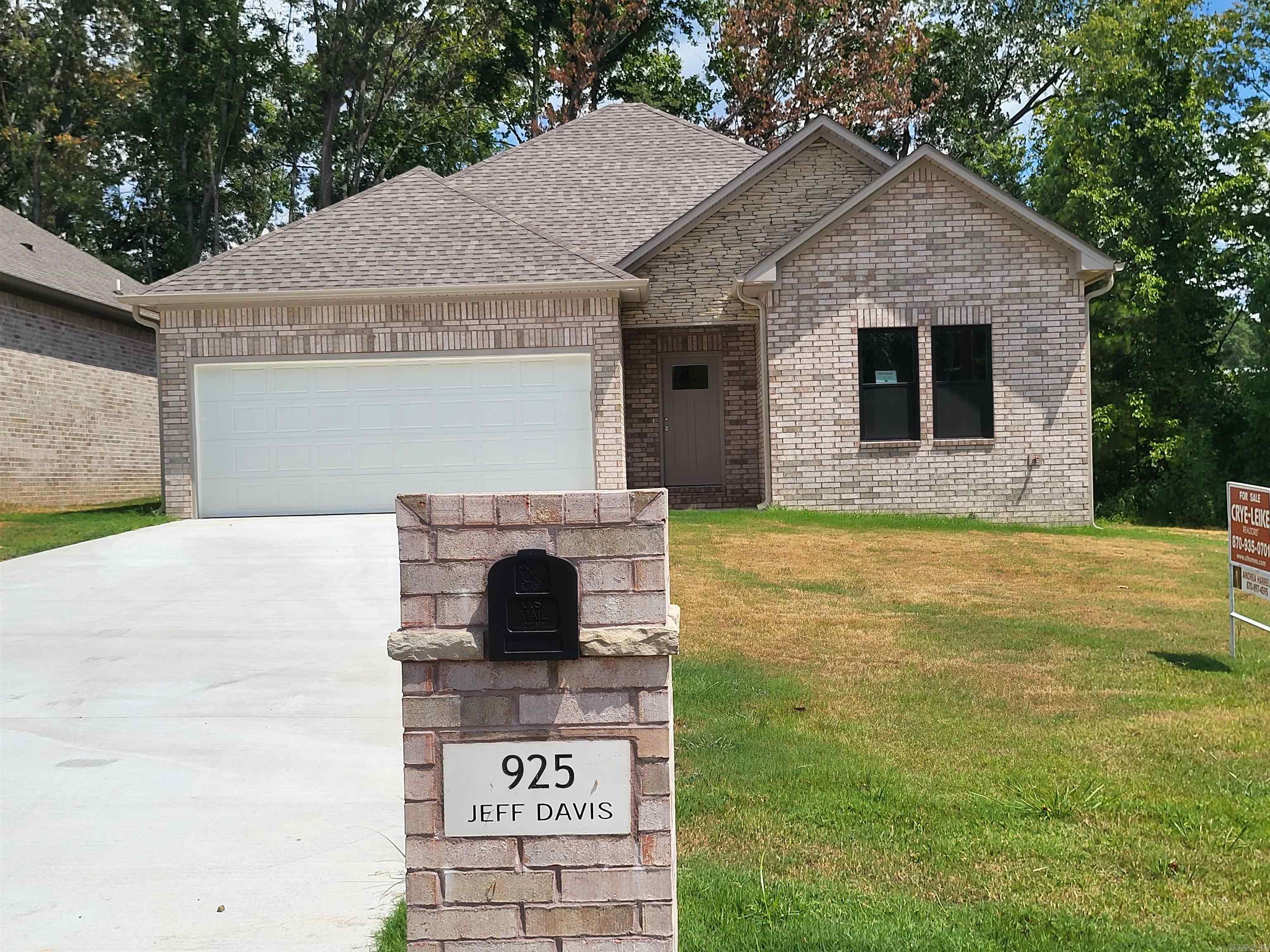 BROWN ADD TO JACK - Residential