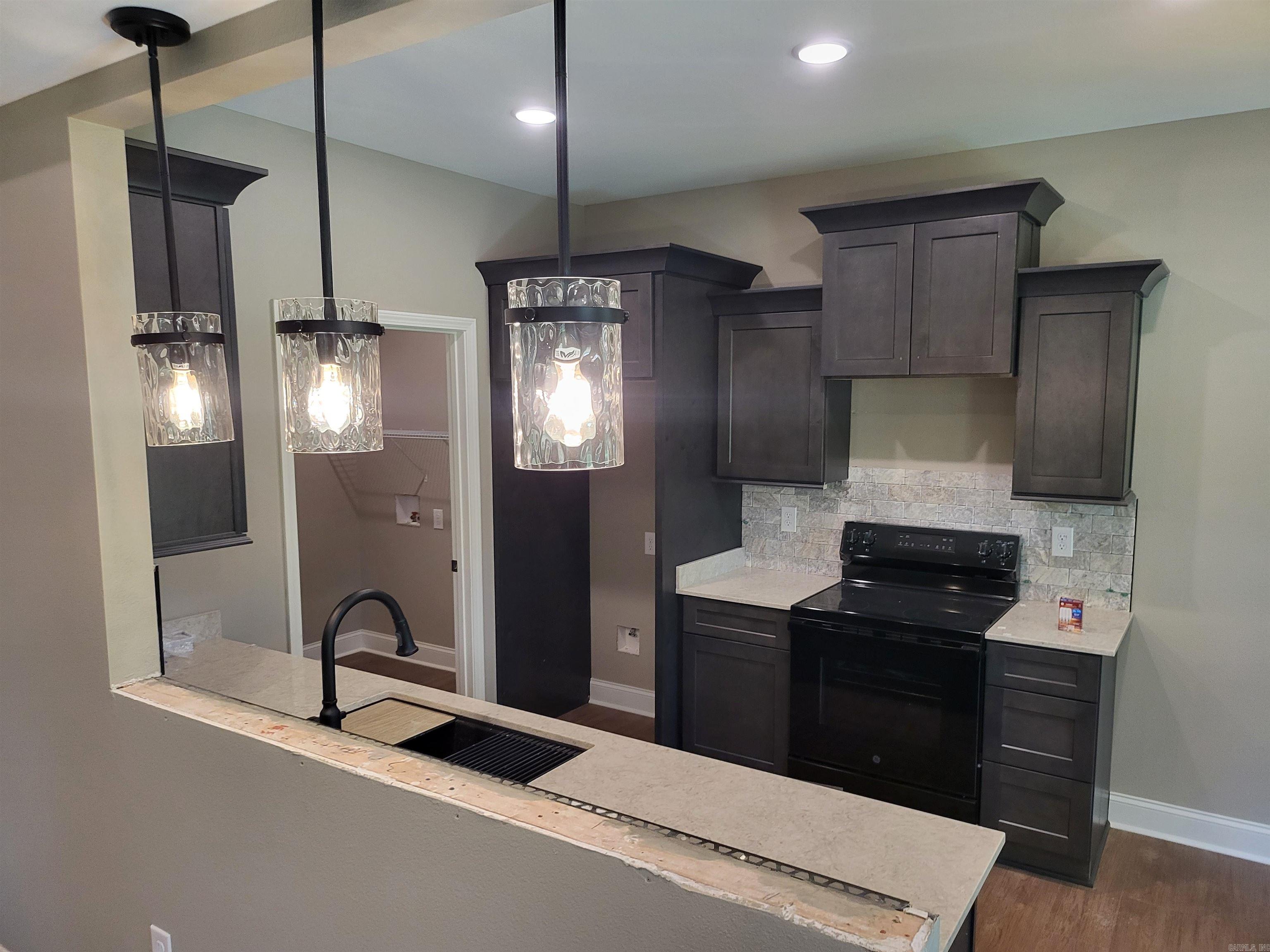 BROWN ADD TO JACK - Residential