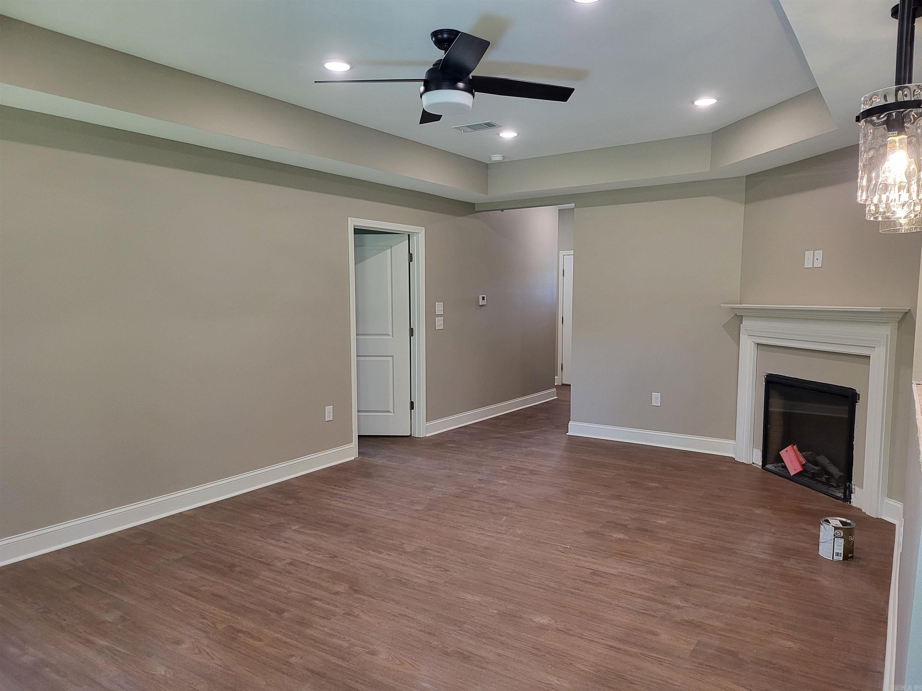 BROWN ADD TO JACK - Residential