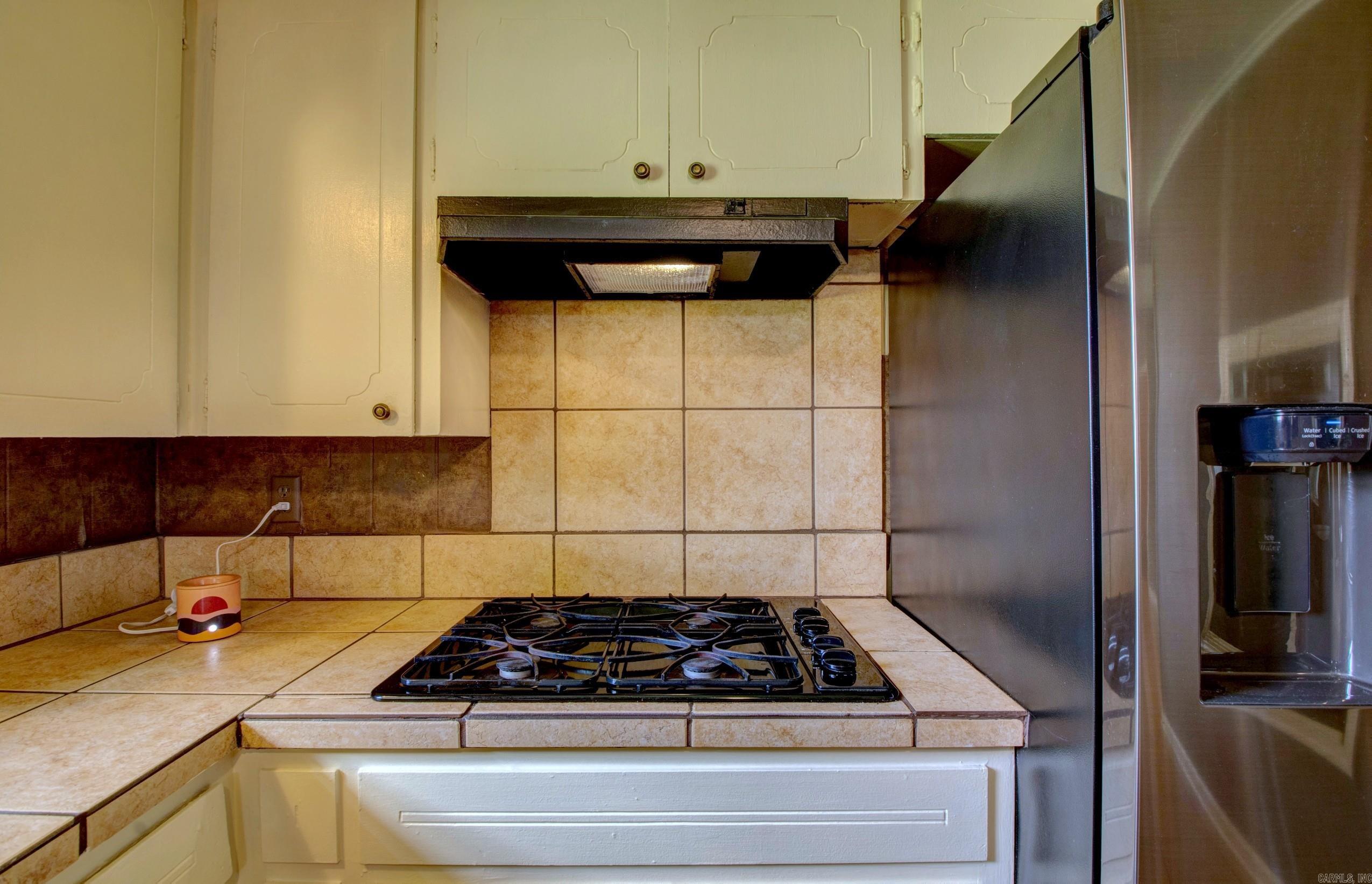 NORTH HILLS MANOR - Residential