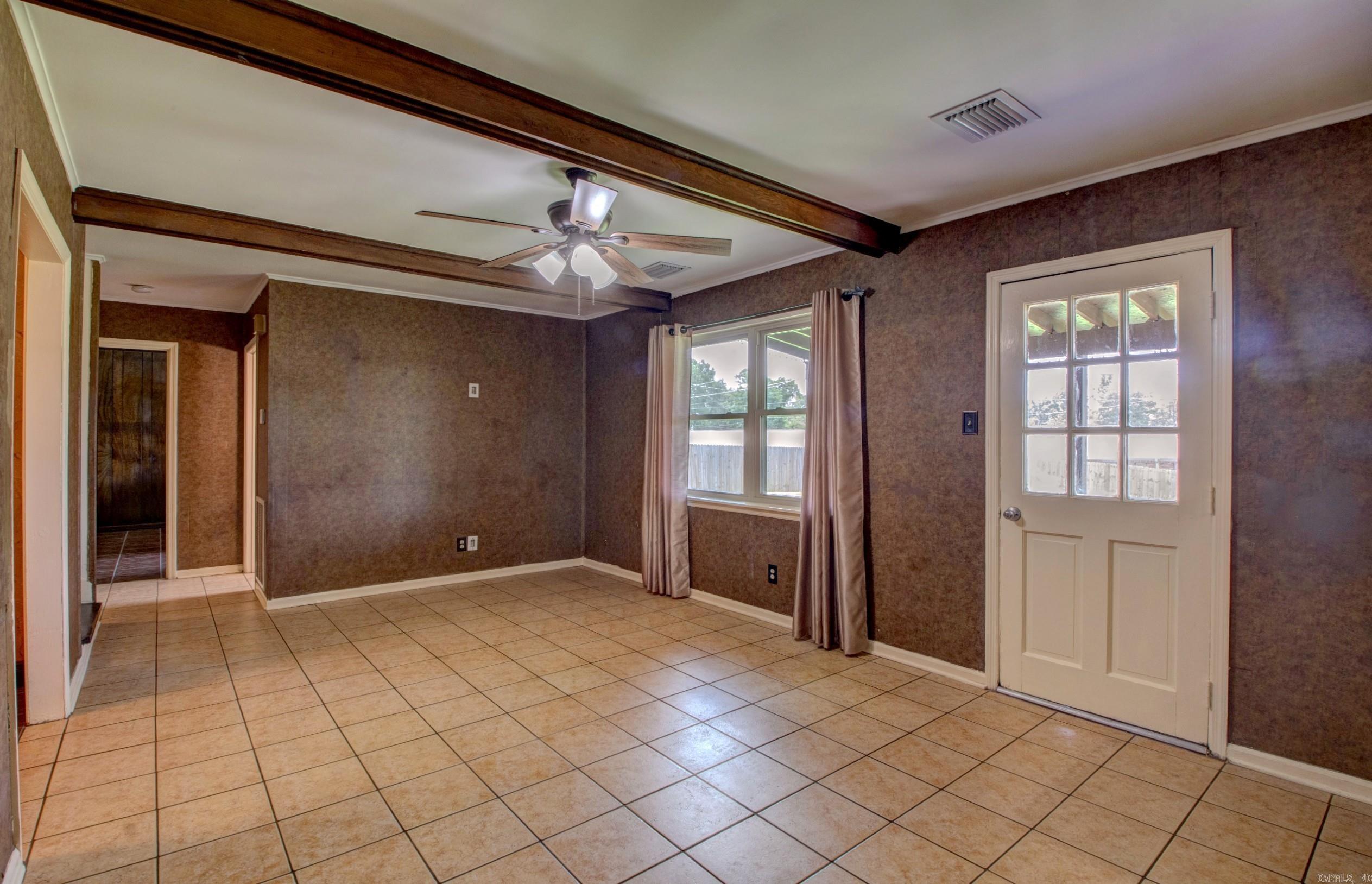 NORTH HILLS MANOR - Residential