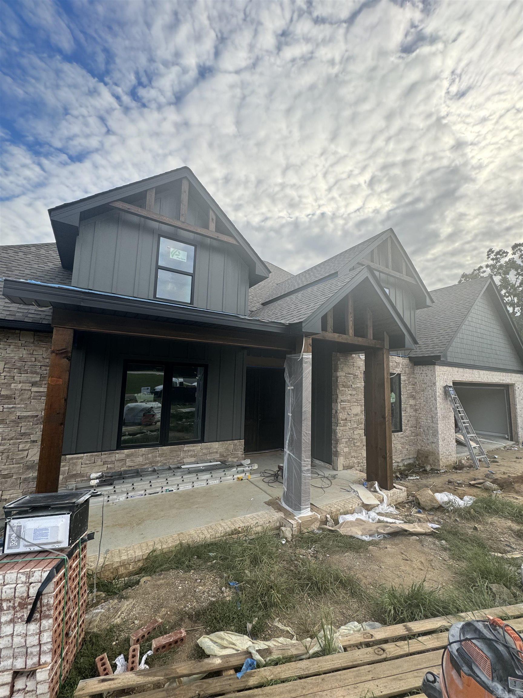 GREYSTONE - Residential