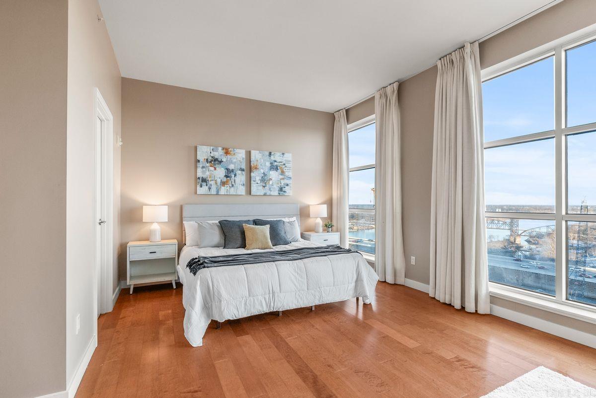 CLINTON & SHERMAN HPR - Residential