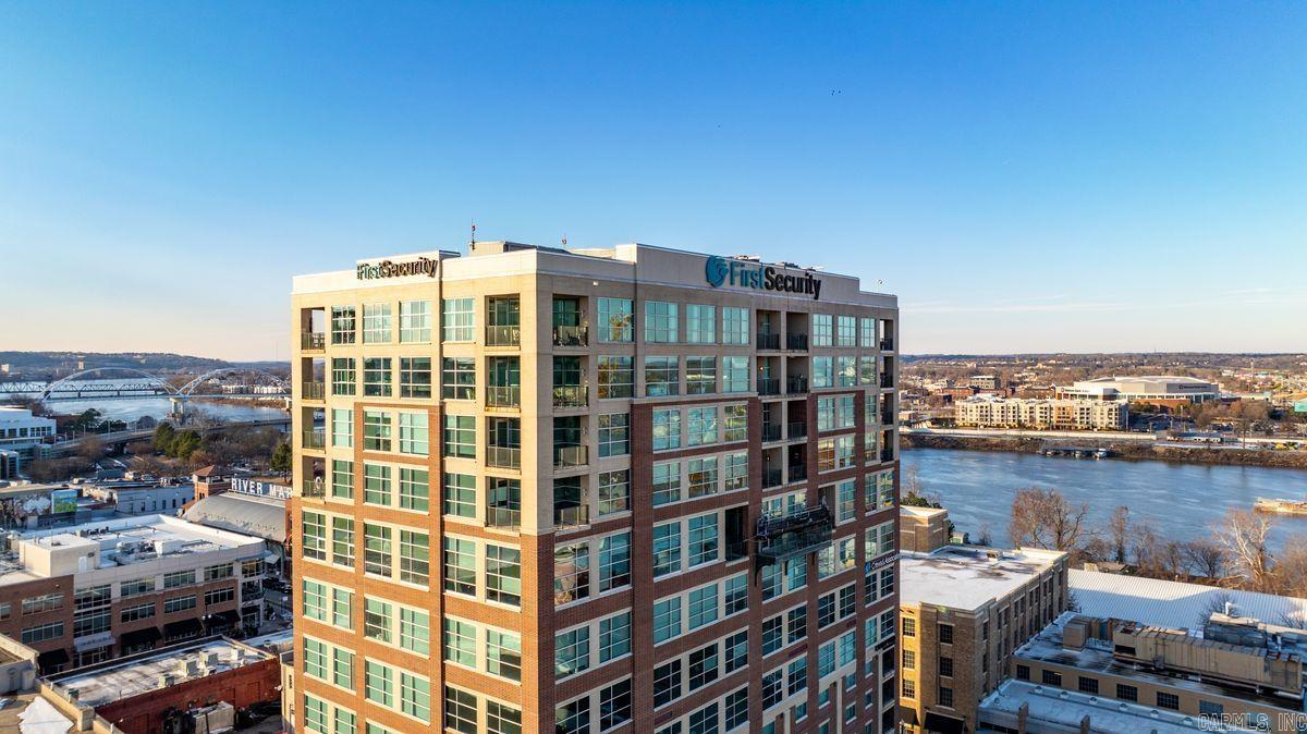 CLINTON & SHERMAN HPR - Residential