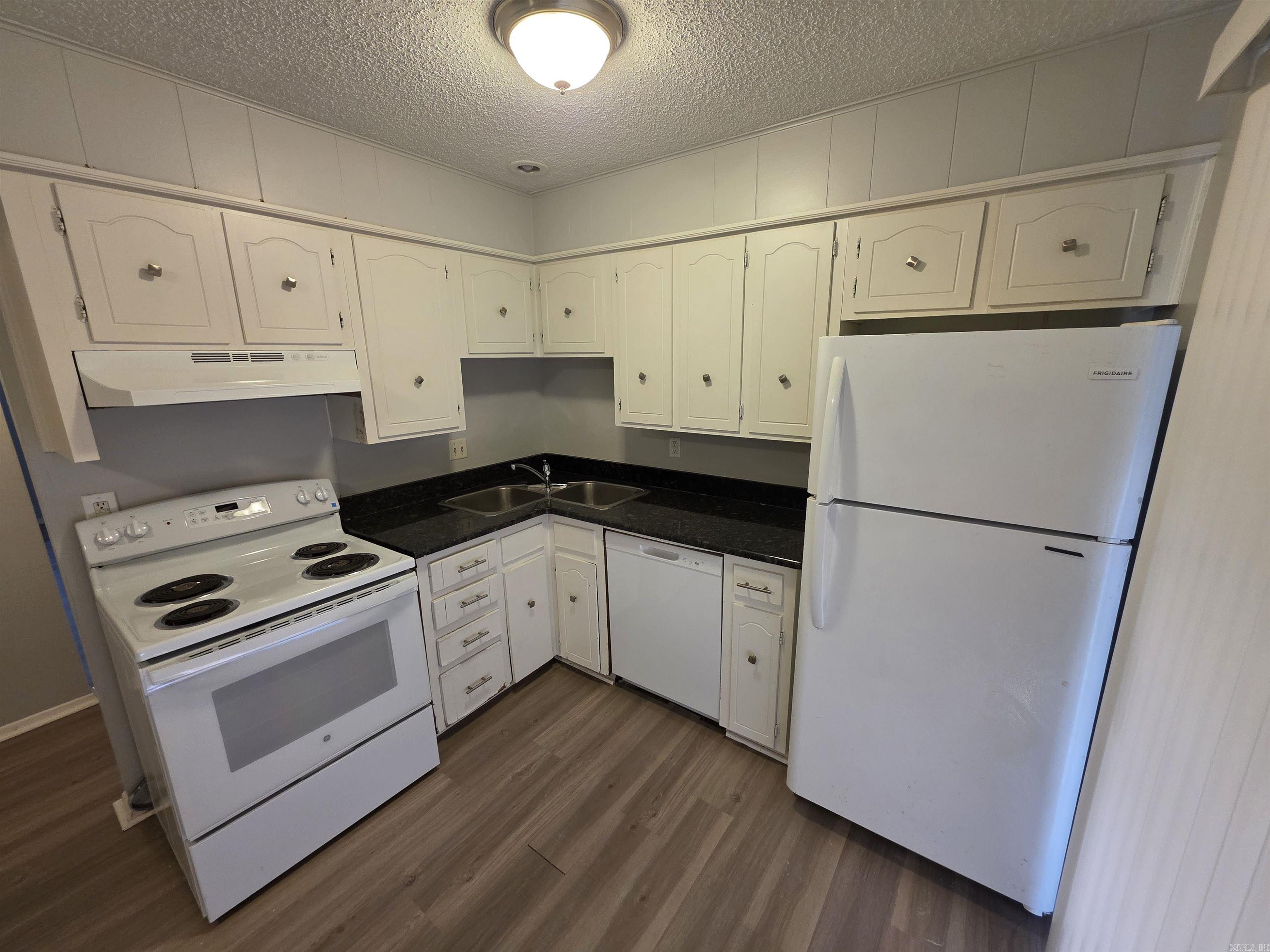 Burns Park - Residential Lease