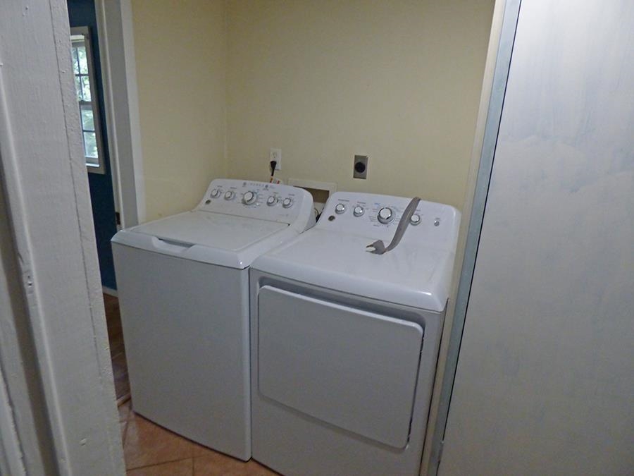 MOUNTAIN VALLEY ESTATES - Residential