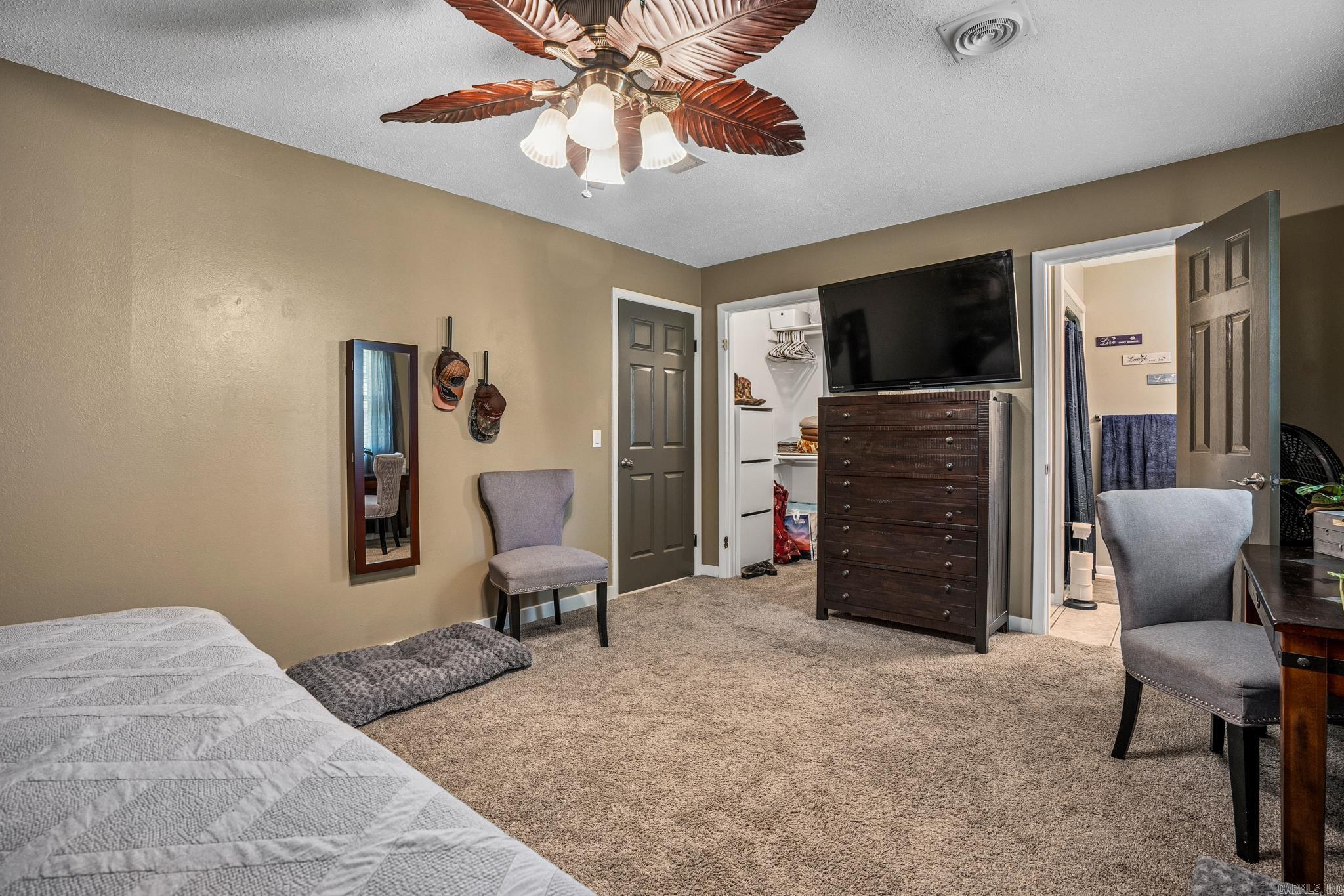 LEISURE ESTATES , ALTUS - Residential