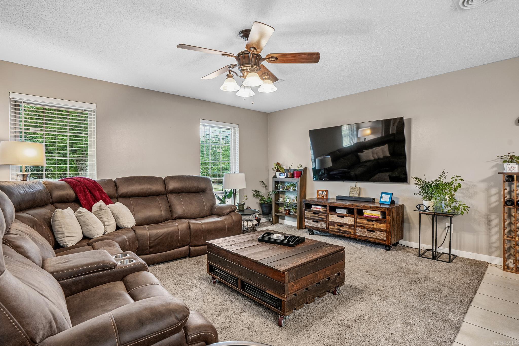 LEISURE ESTATES , ALTUS - Residential