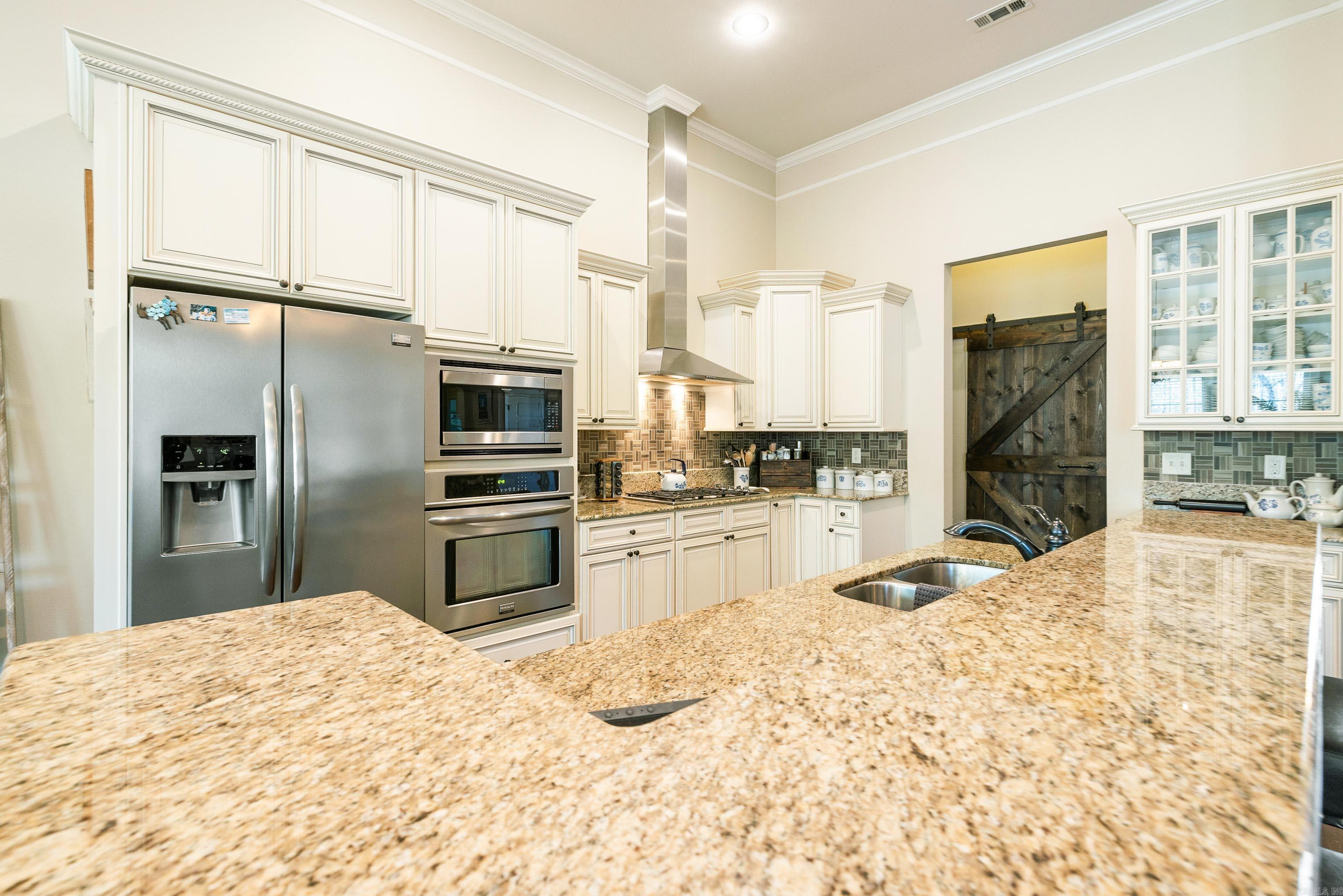 SILVER SPRINGS PH VIII - Residential