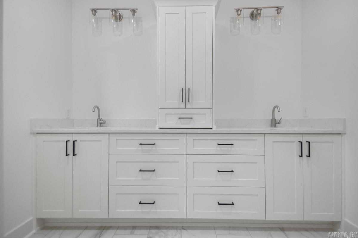 SILVER SPRINGS PH VIII - Residential