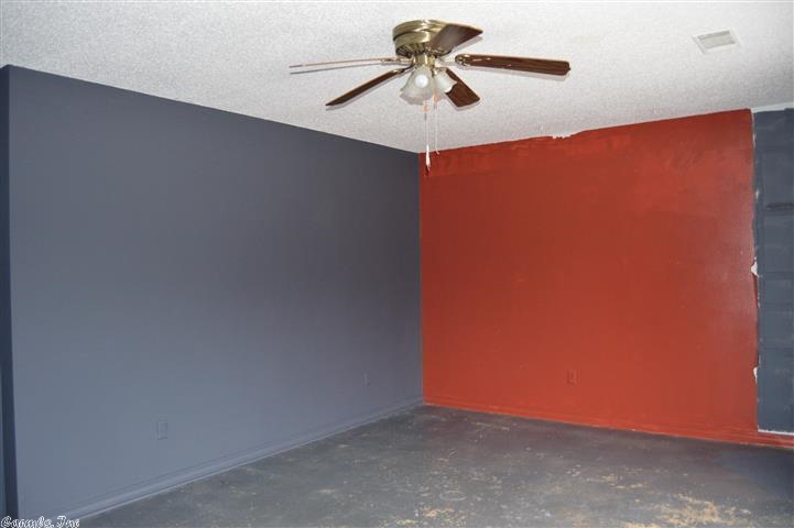 The Oaks - Residential