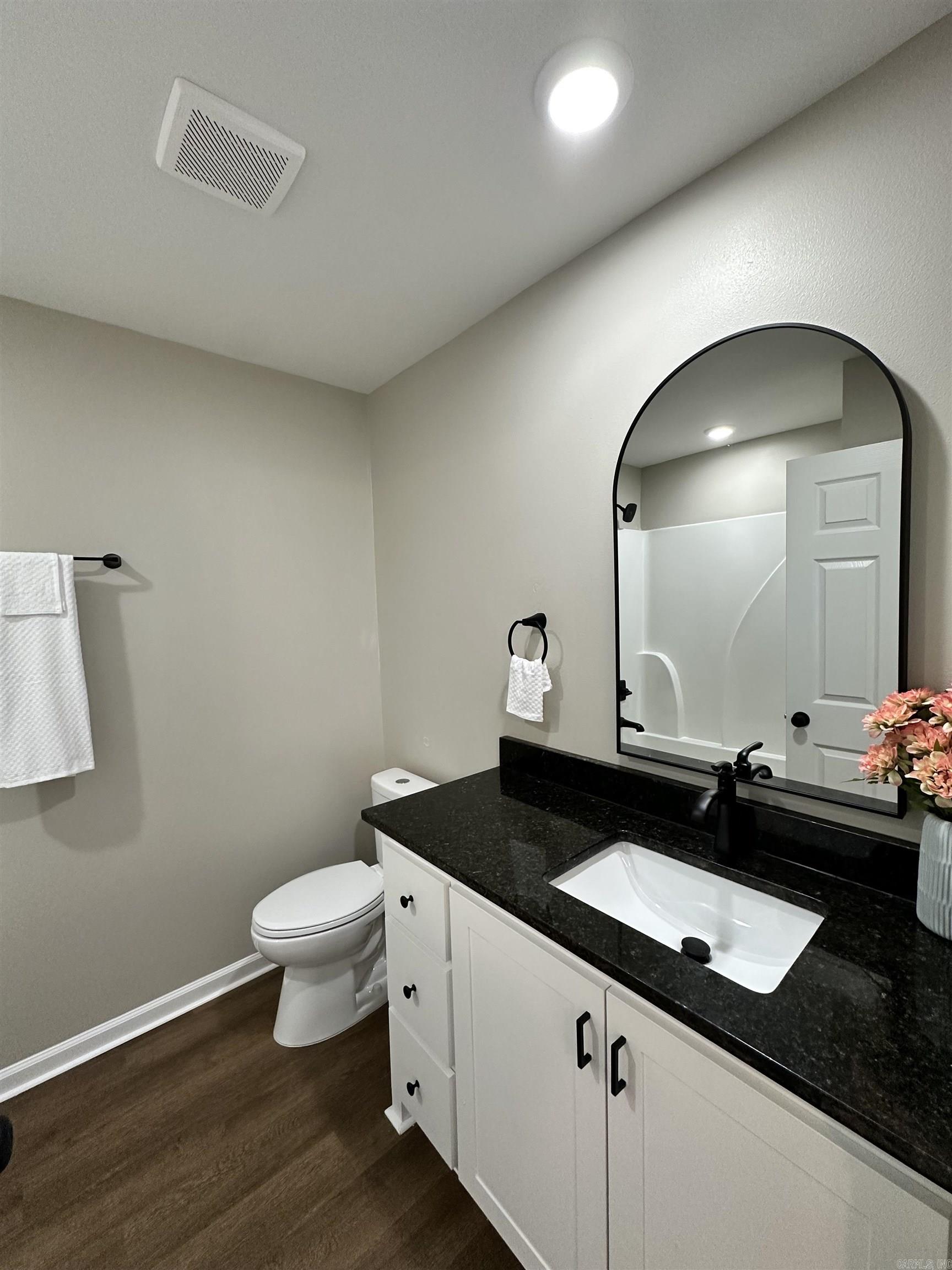 Moore & Martin - Residential