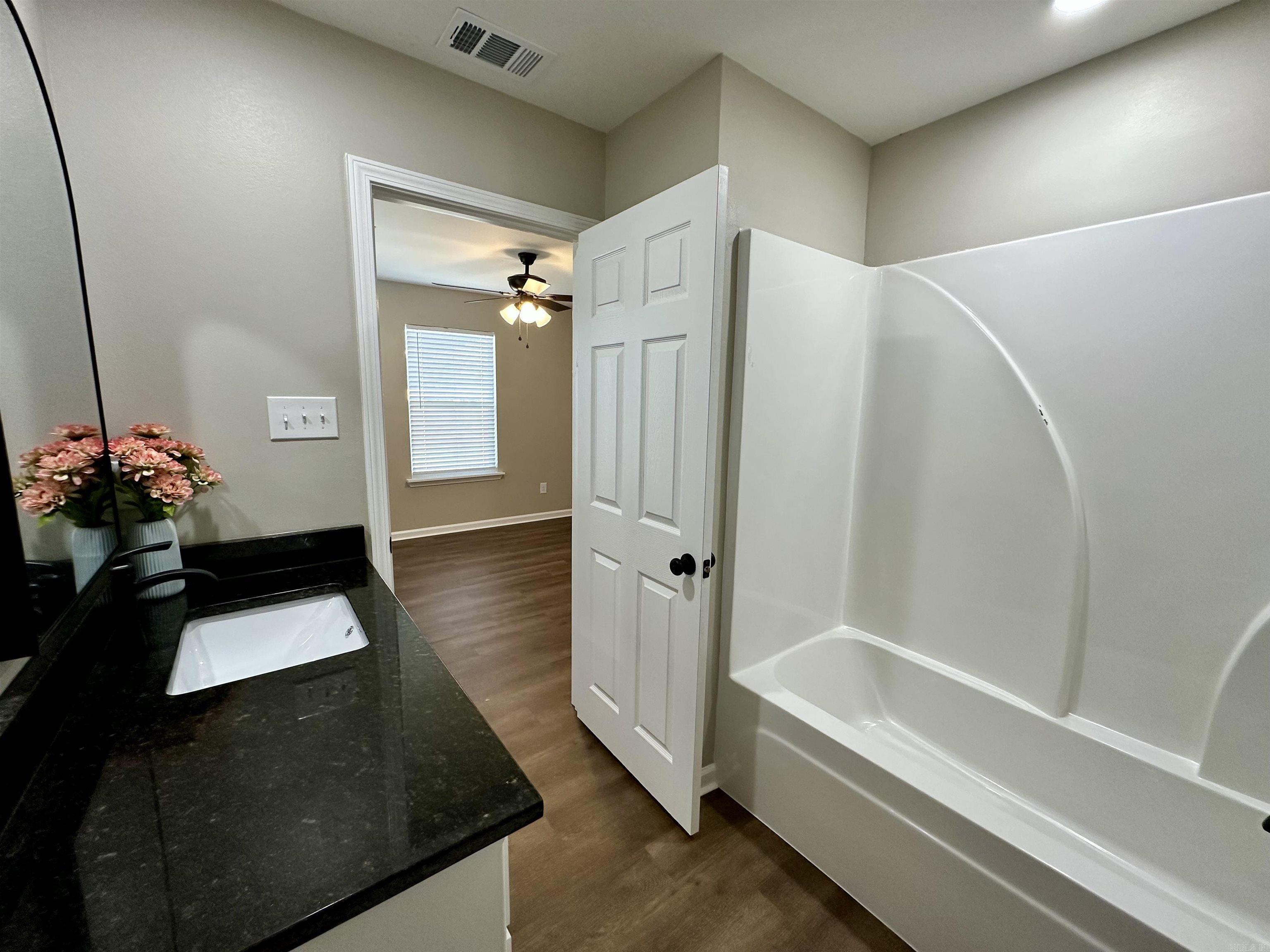 Moore & Martin - Residential