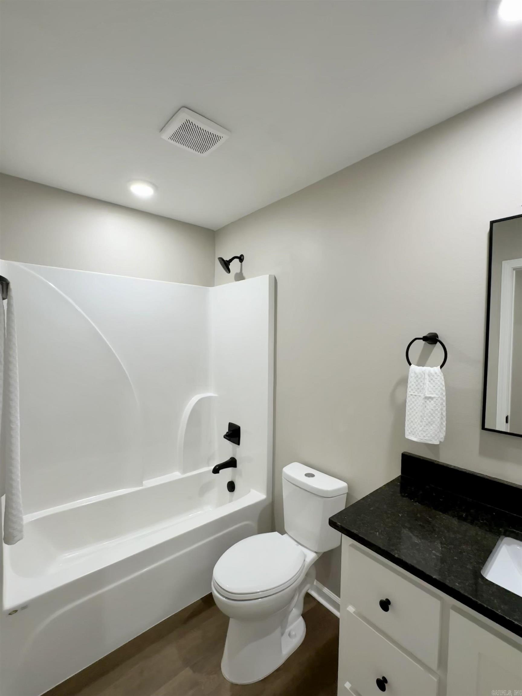 Moore & Martin - Residential