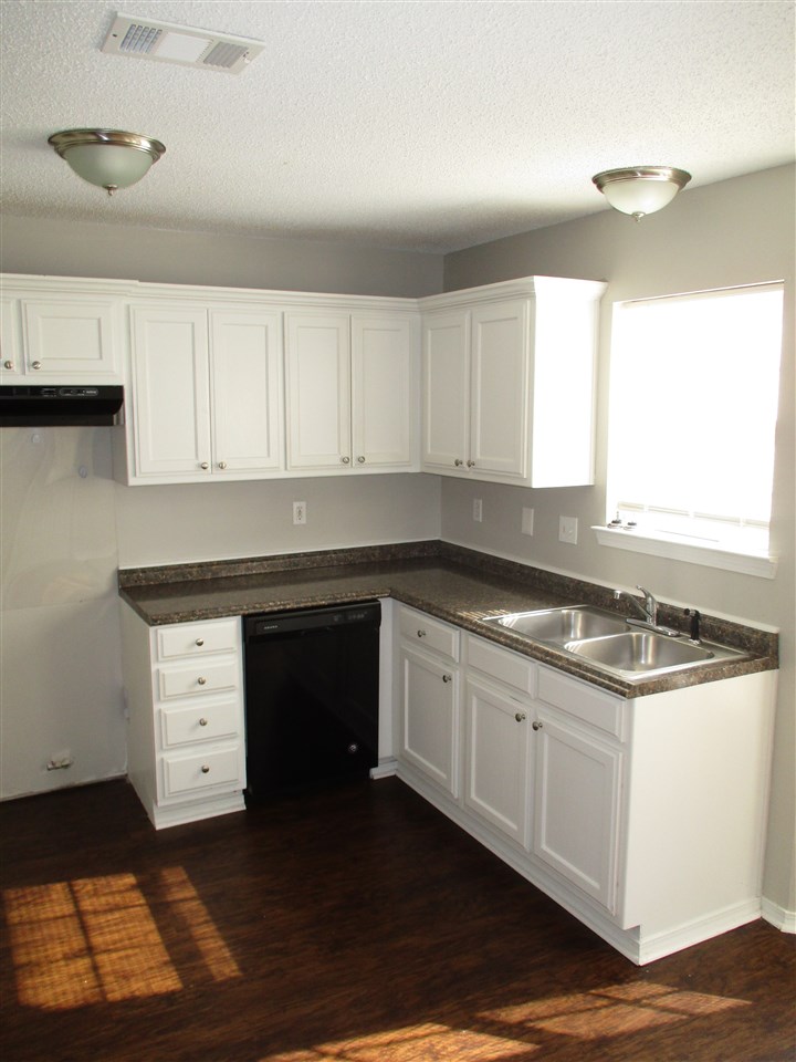 Cherry Creek Estates - Residential Lease