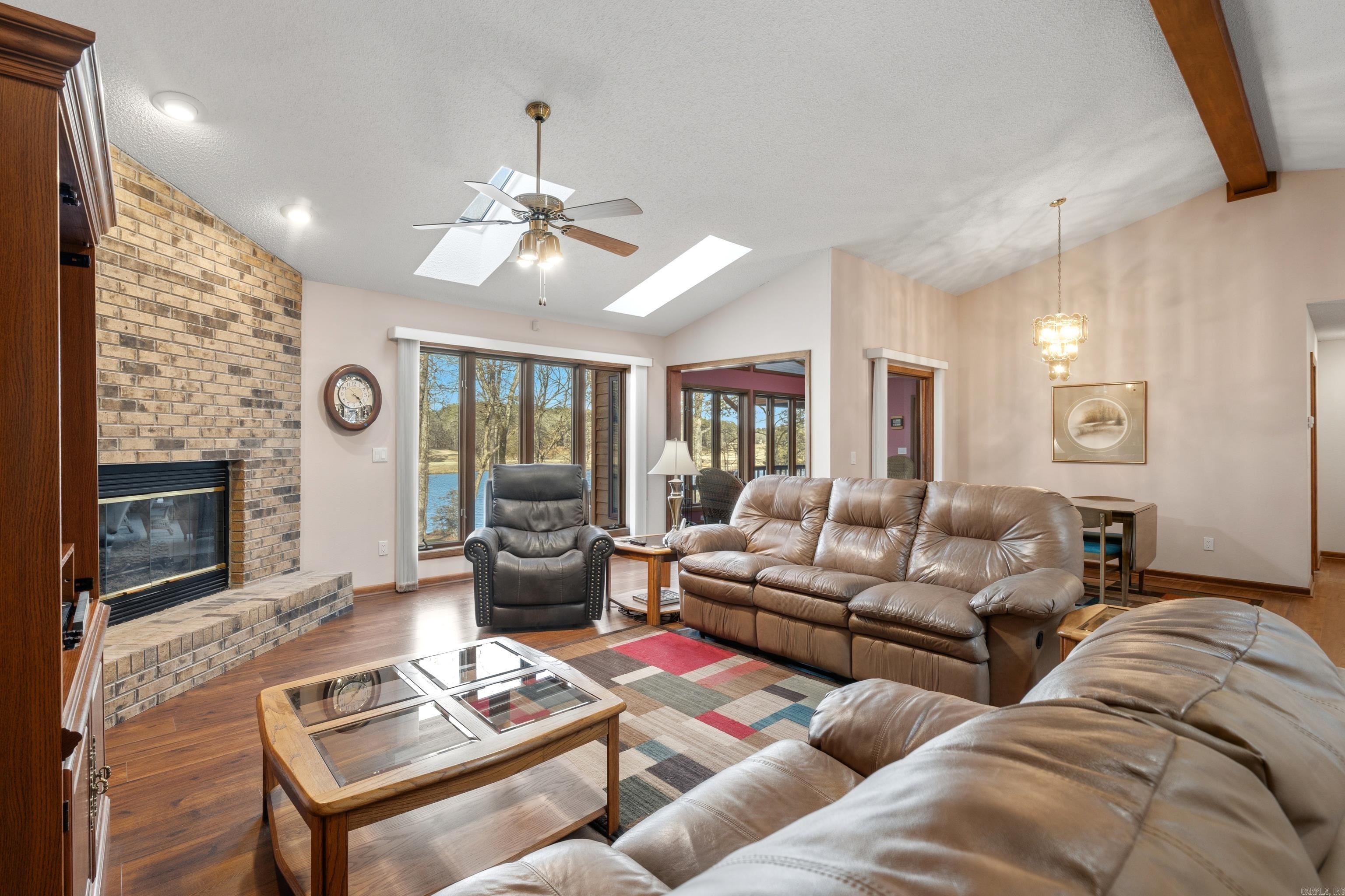 Lindura - Residential