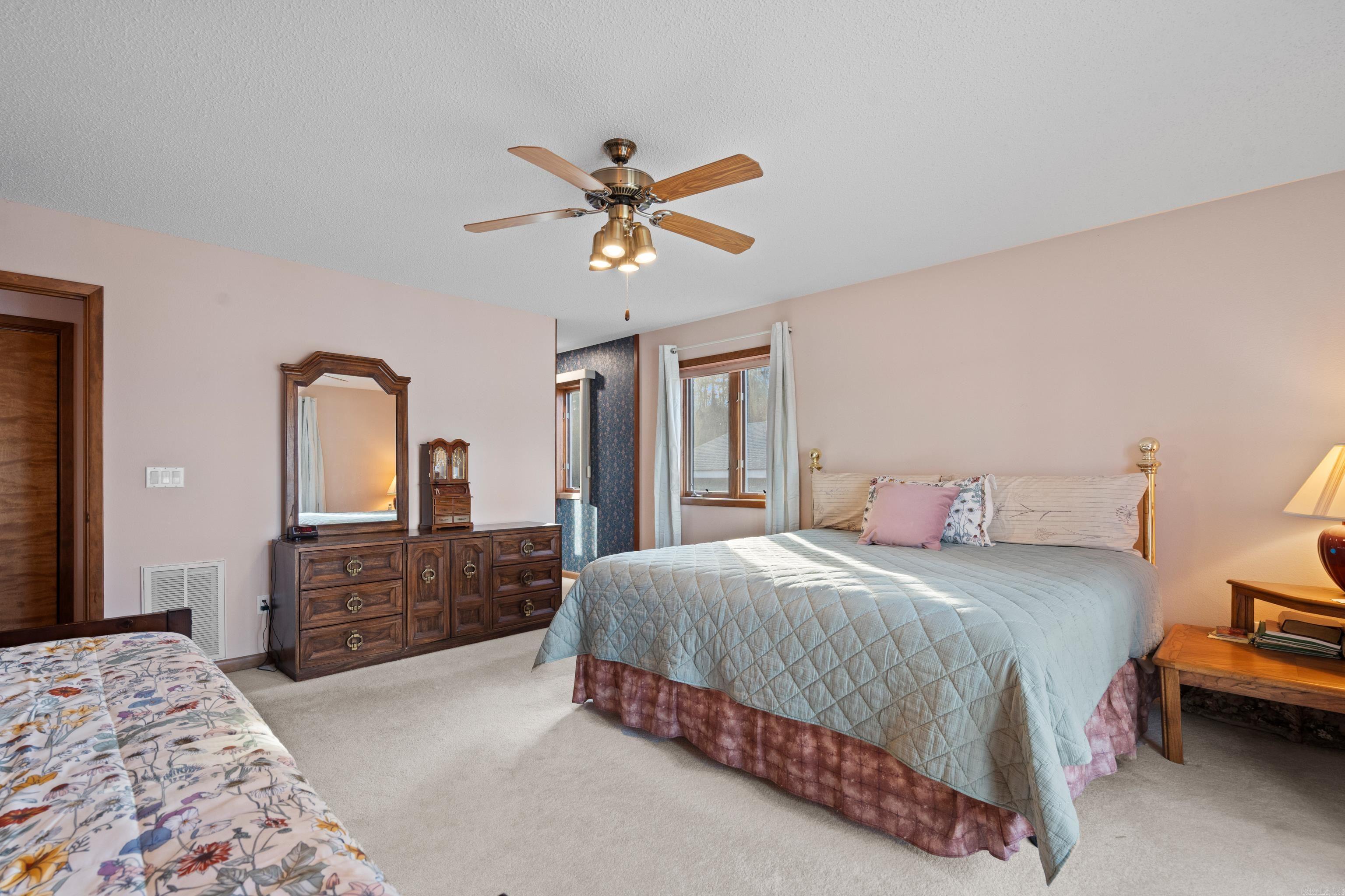 Lindura - Residential