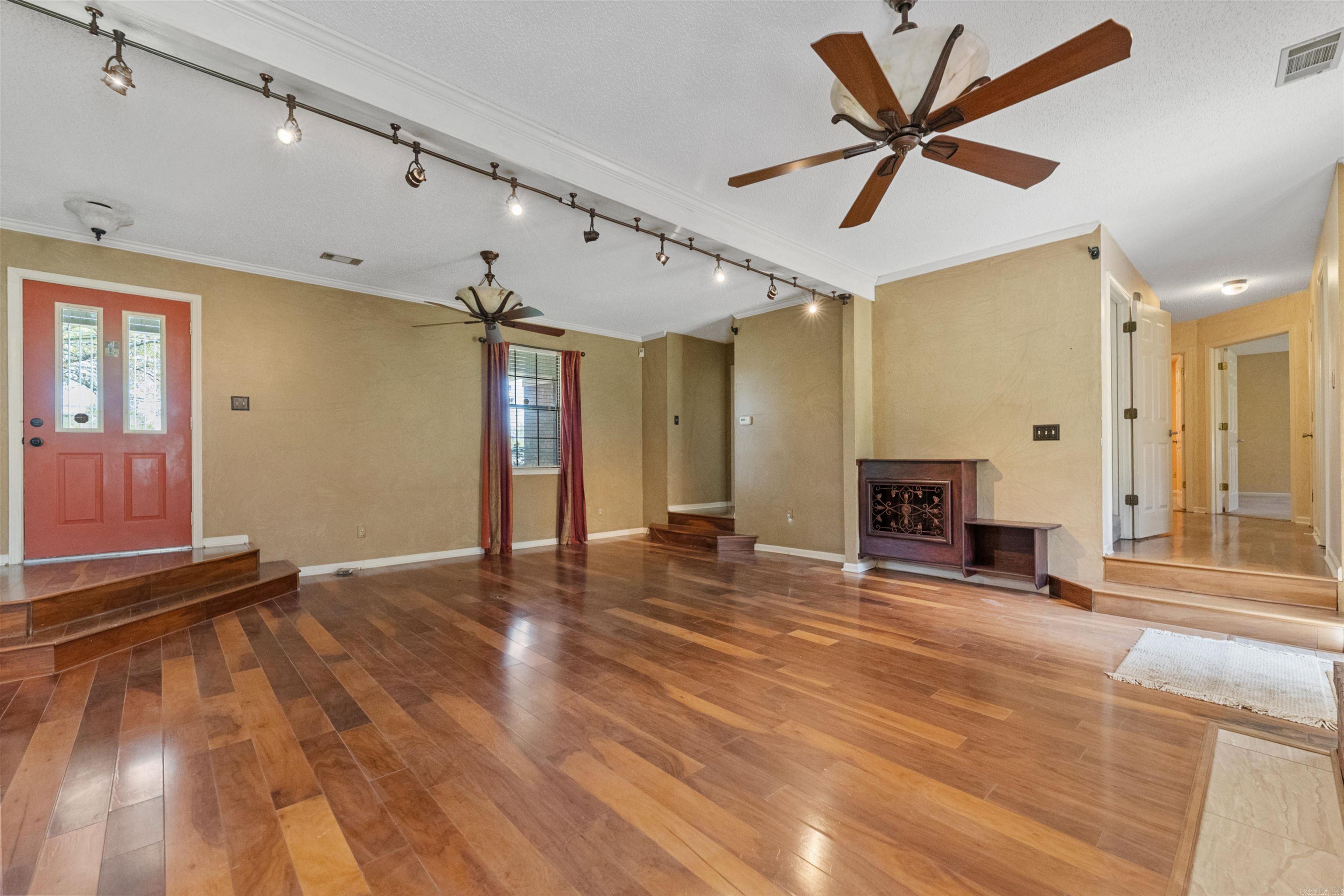 BRIDGE CREEK FARMS - Residential