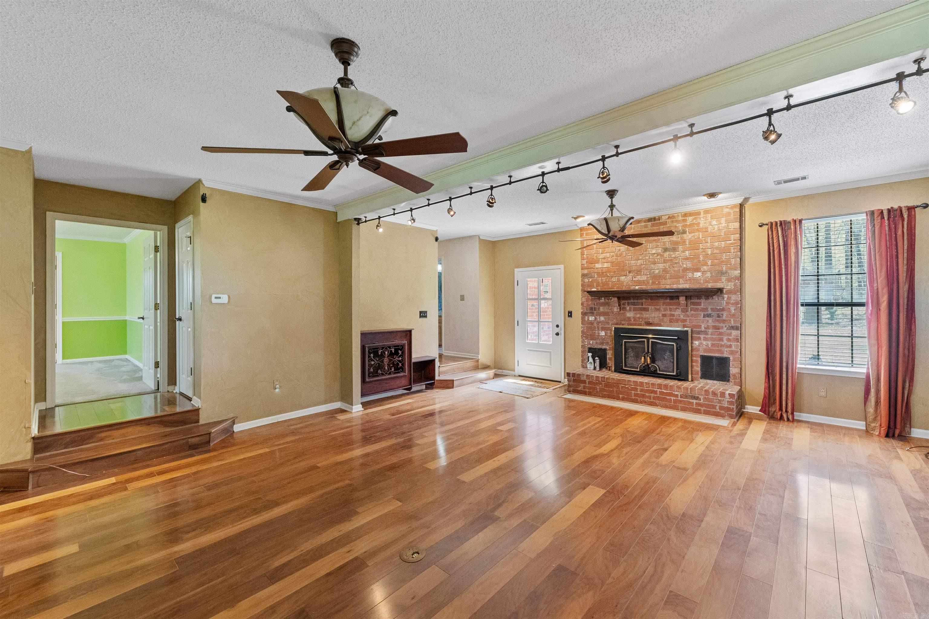 BRIDGE CREEK FARMS - Residential