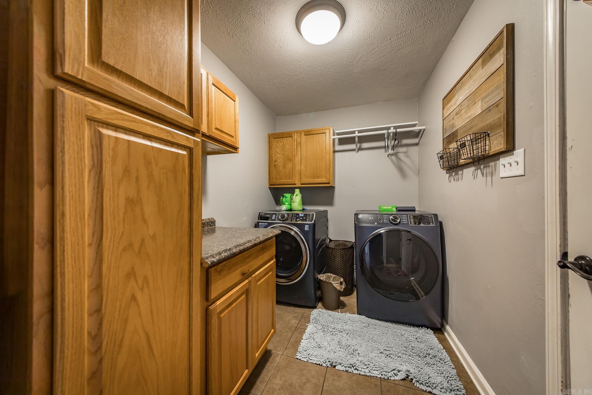 SAGE VALLEY - Residential