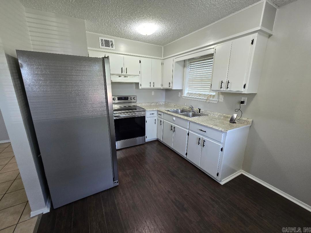 Pleasant Homes - Residential