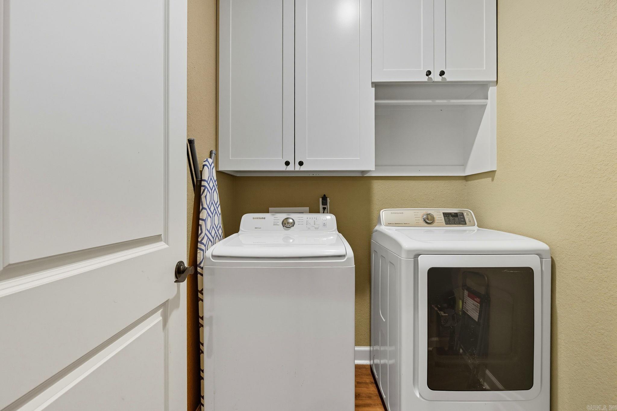 MILLERS GLENN - Residential