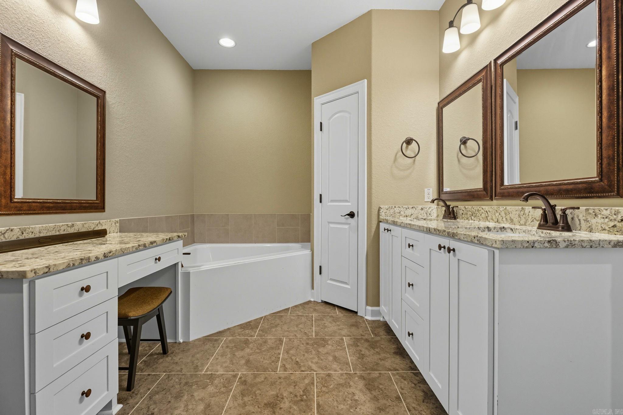 MILLERS GLENN - Residential