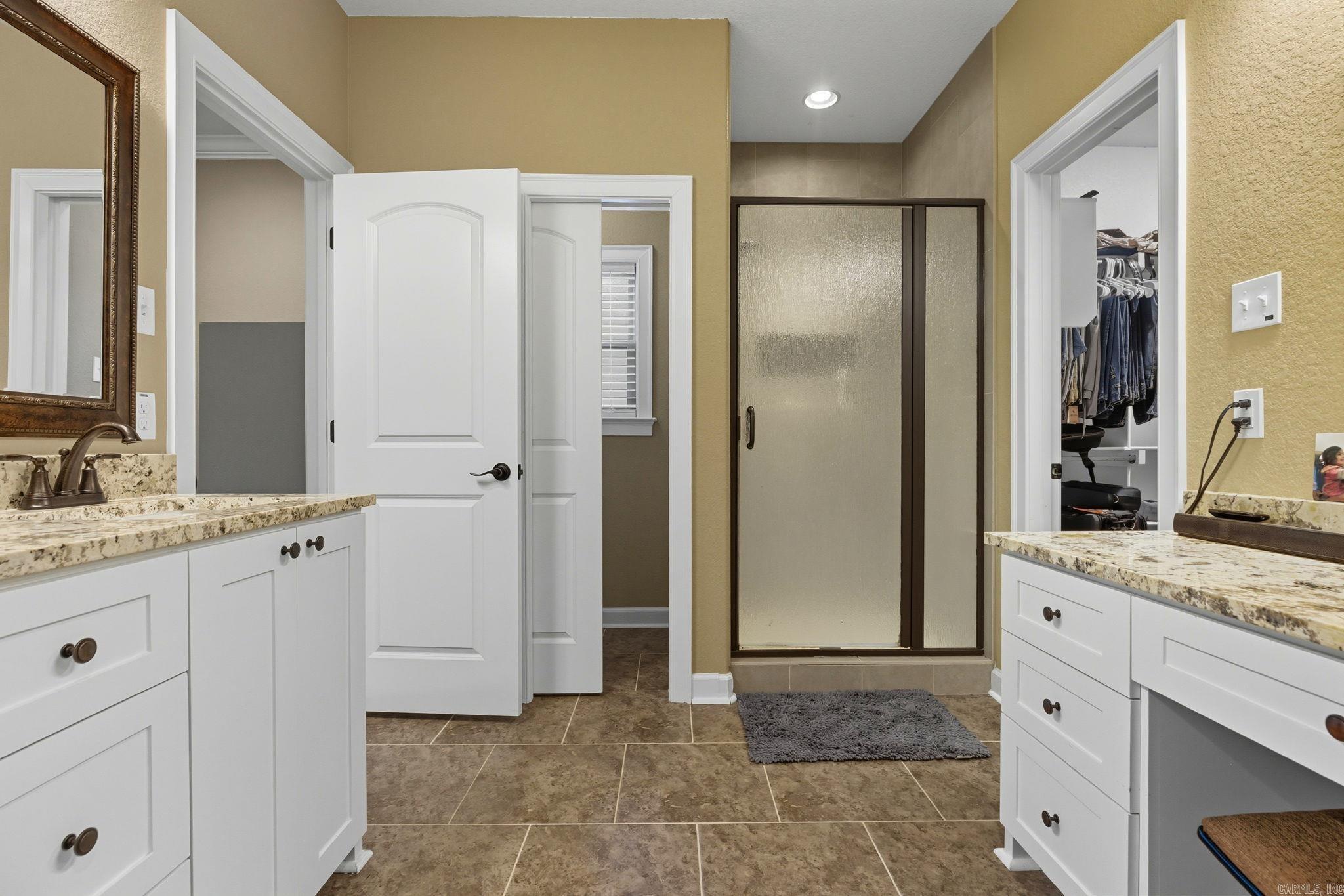 MILLERS GLENN - Residential