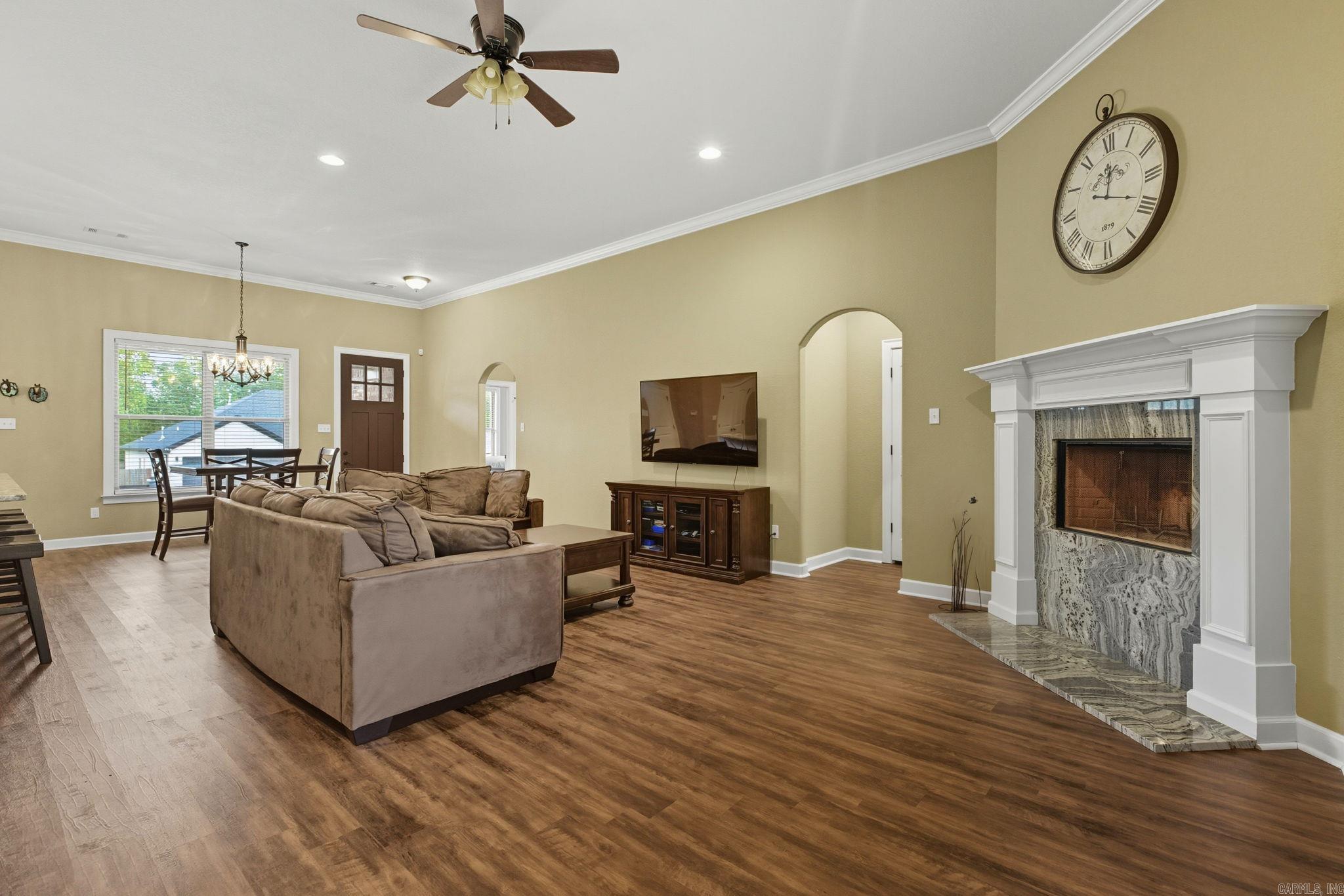 MILLERS GLENN - Residential