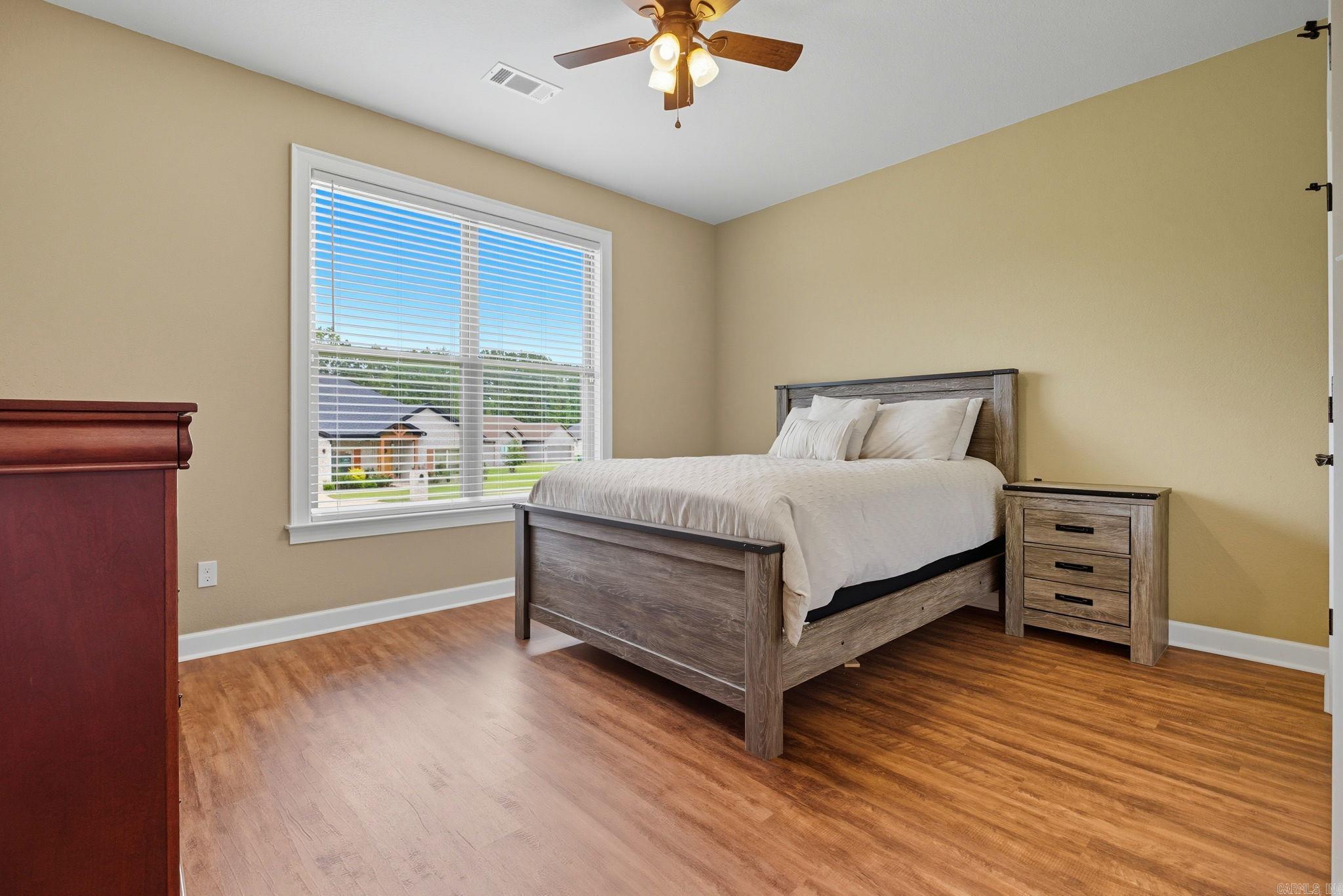 MILLERS GLENN - Residential