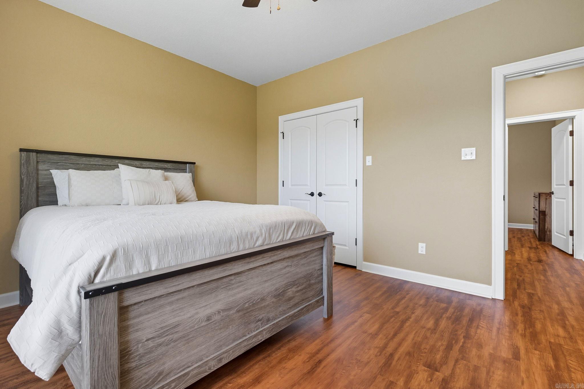 MILLERS GLENN - Residential