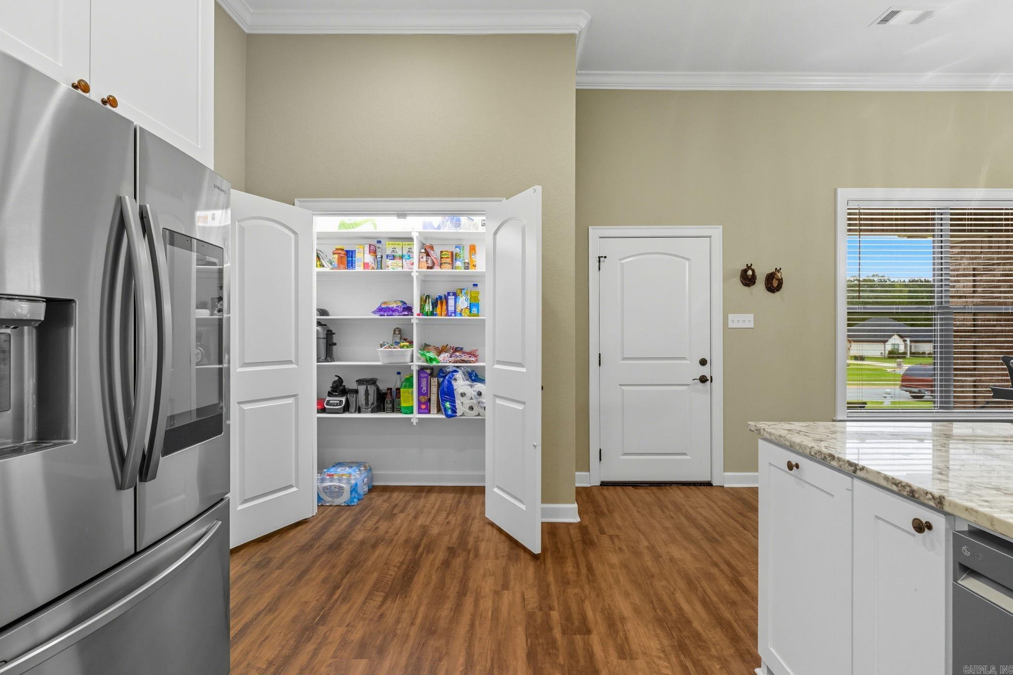 MILLERS GLENN - Residential