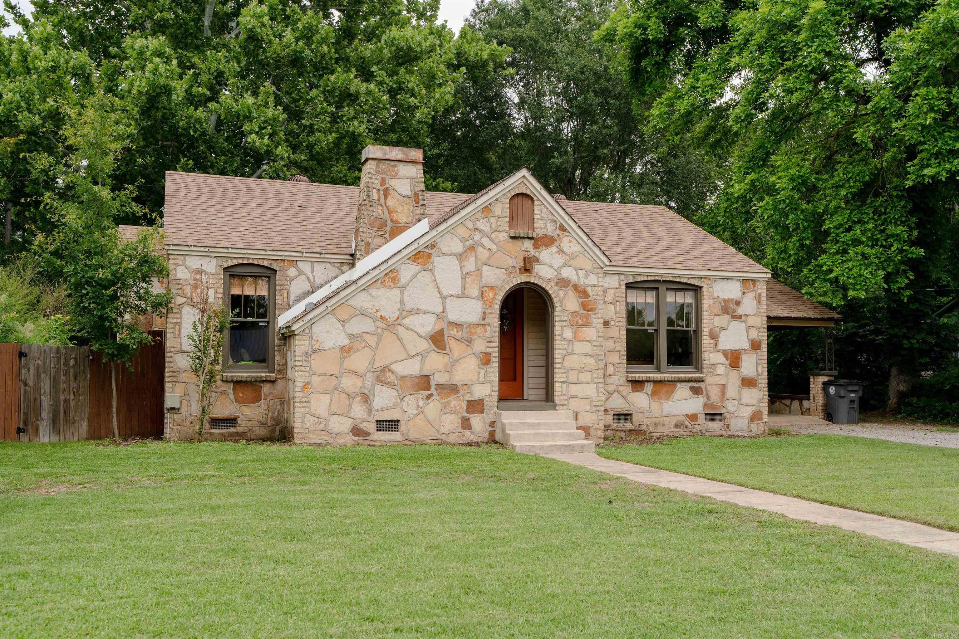 BAKER S/D JONES ADD - Residential