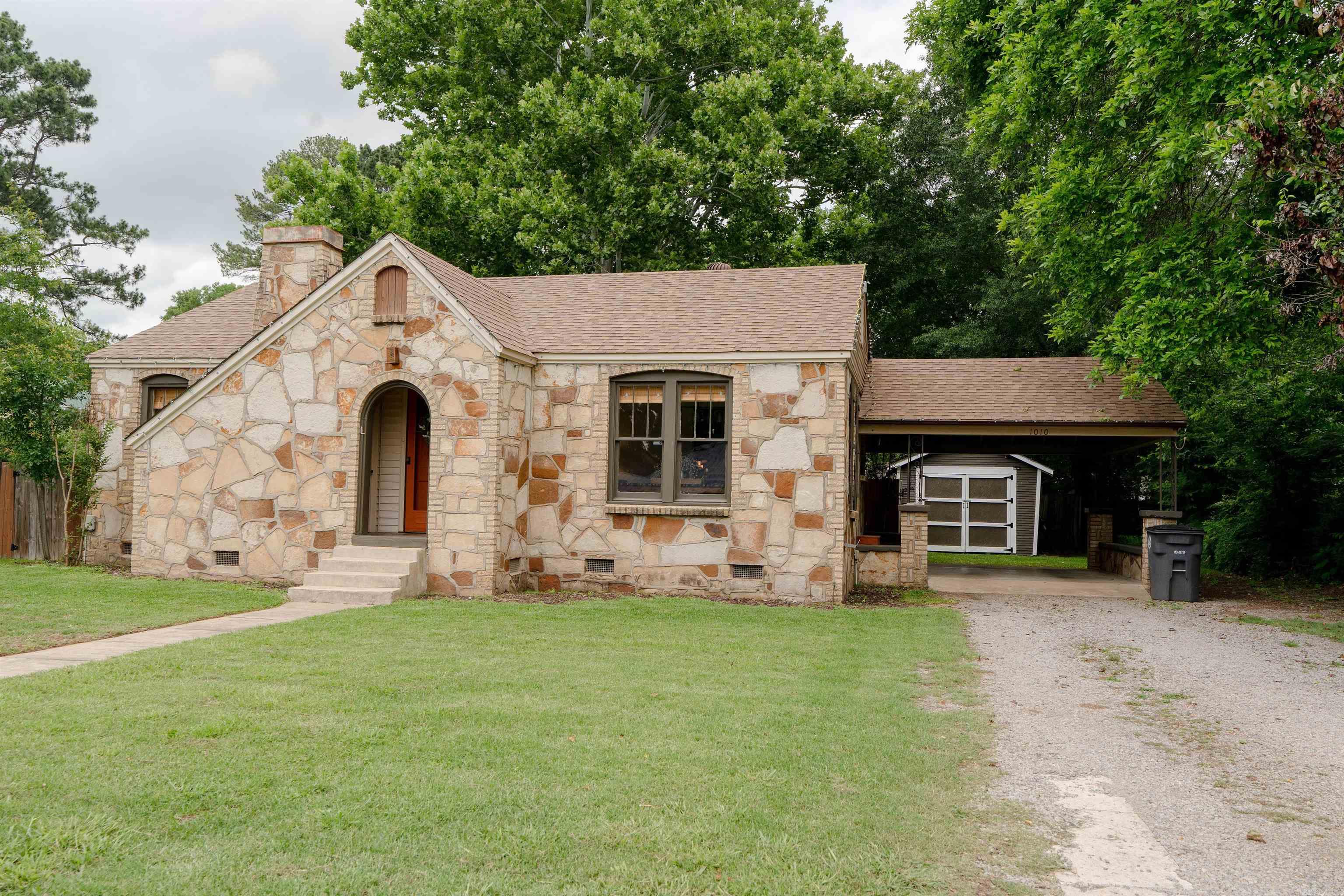 BAKER S/D JONES ADD - Residential