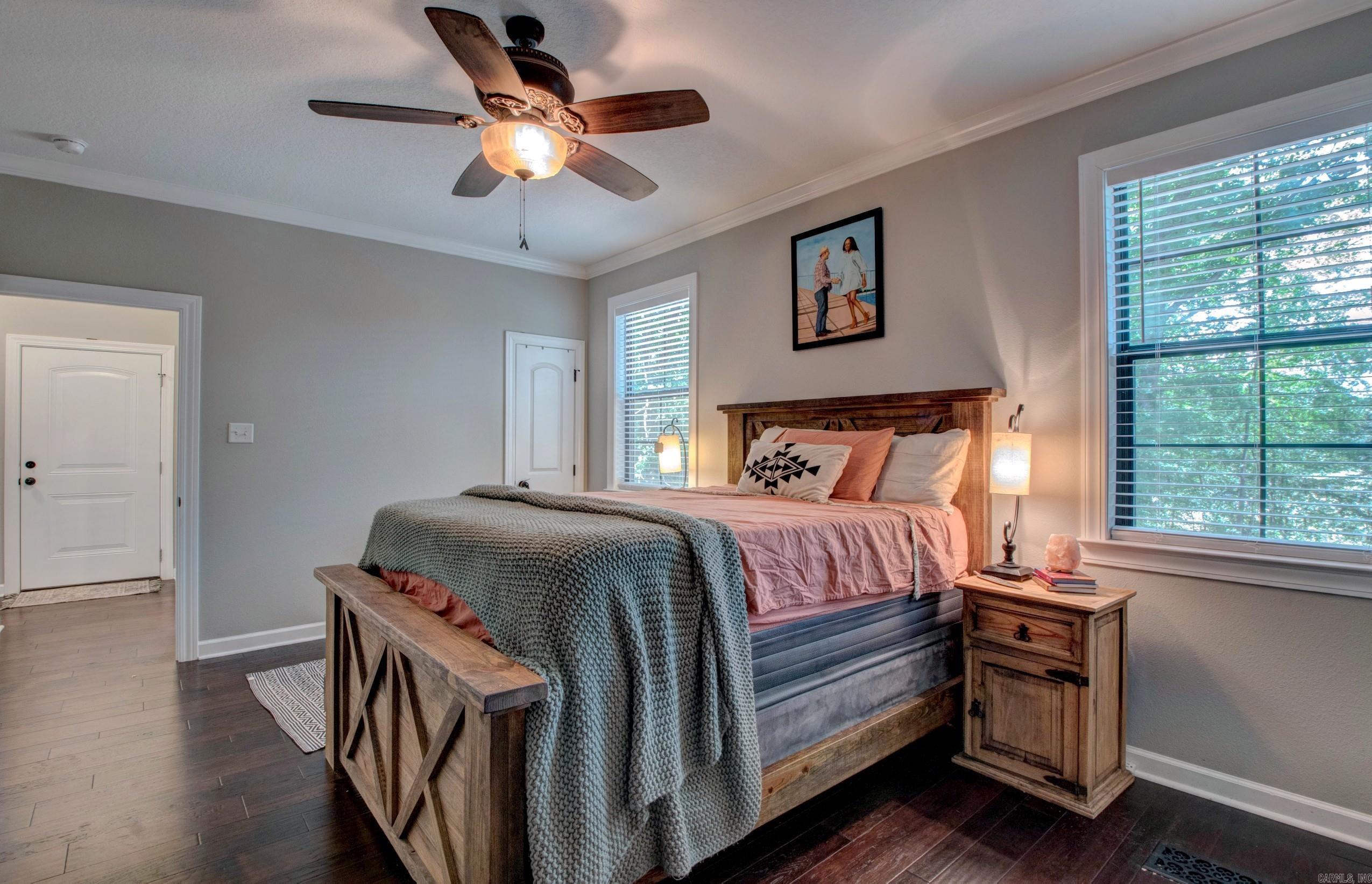 CASTLE VALLEY - Residential