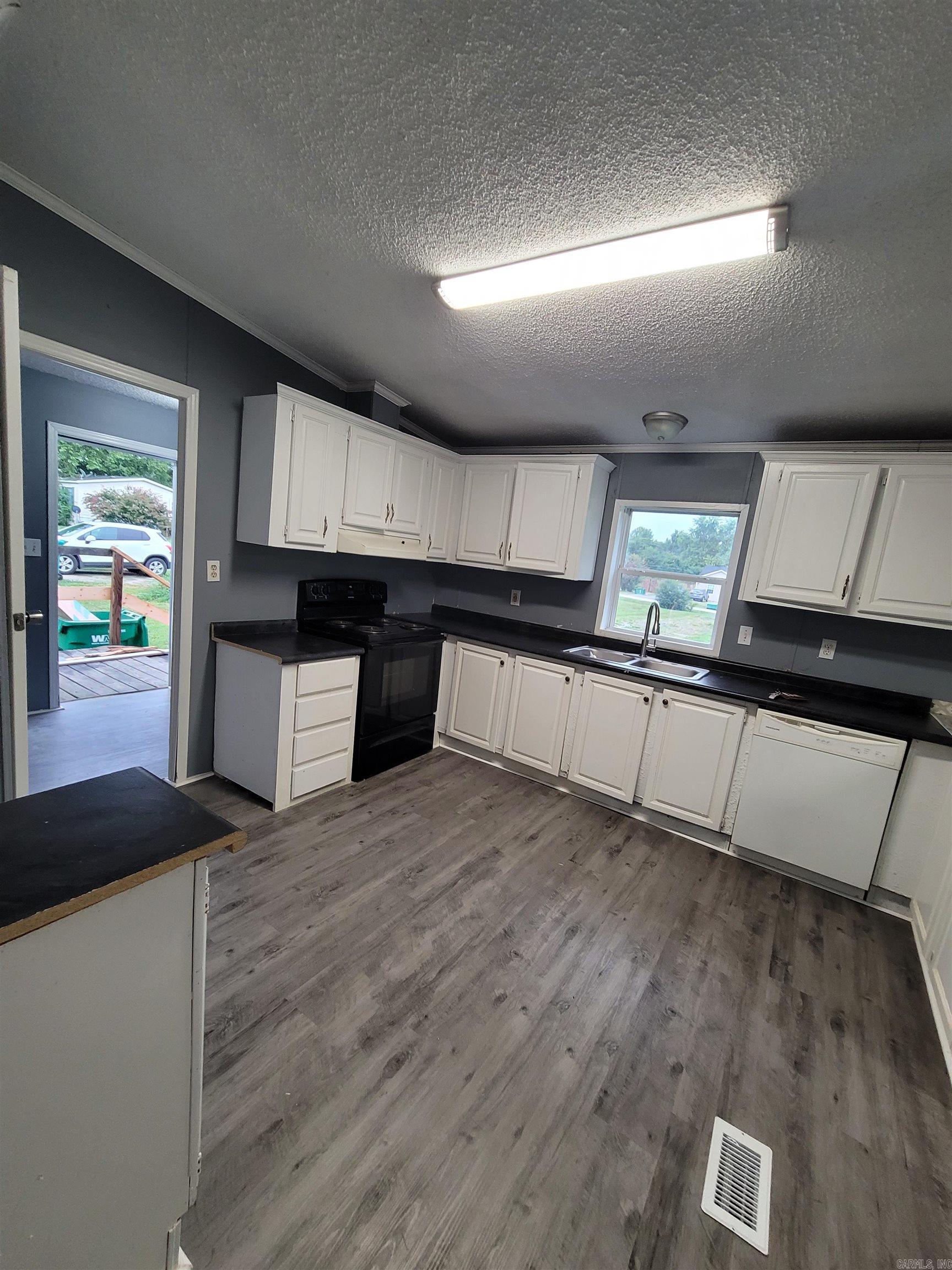 Bayou Meto Place - Residential Lease