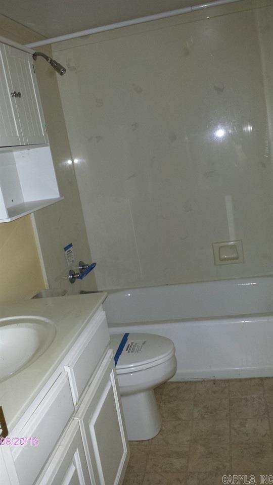 Twelve Oaks - Residential