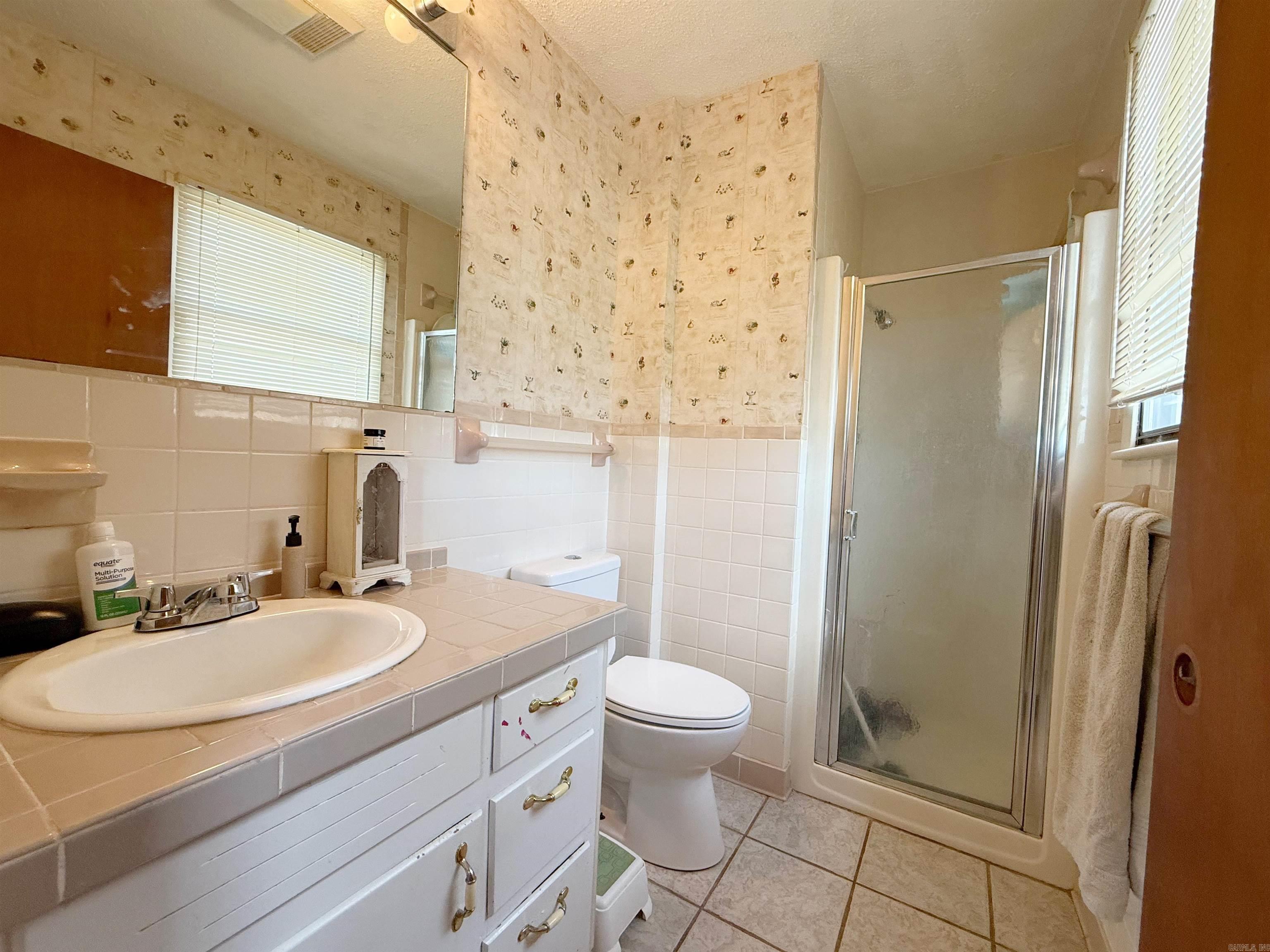 BRYANTS 2ND EAST - Residential