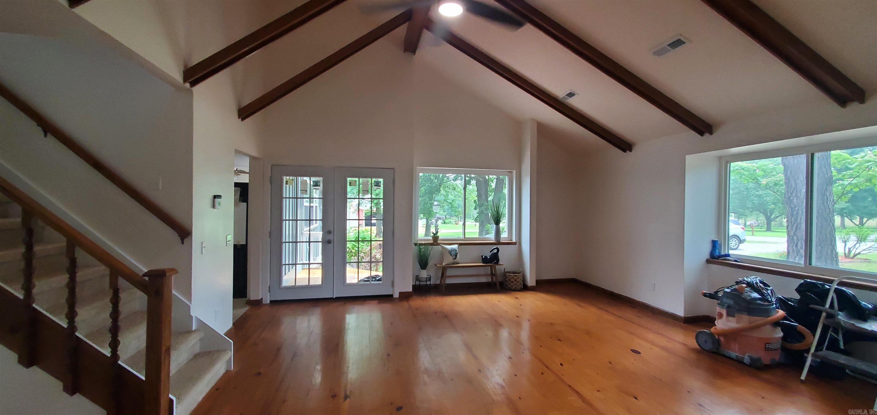 FLATWOODS - Residential