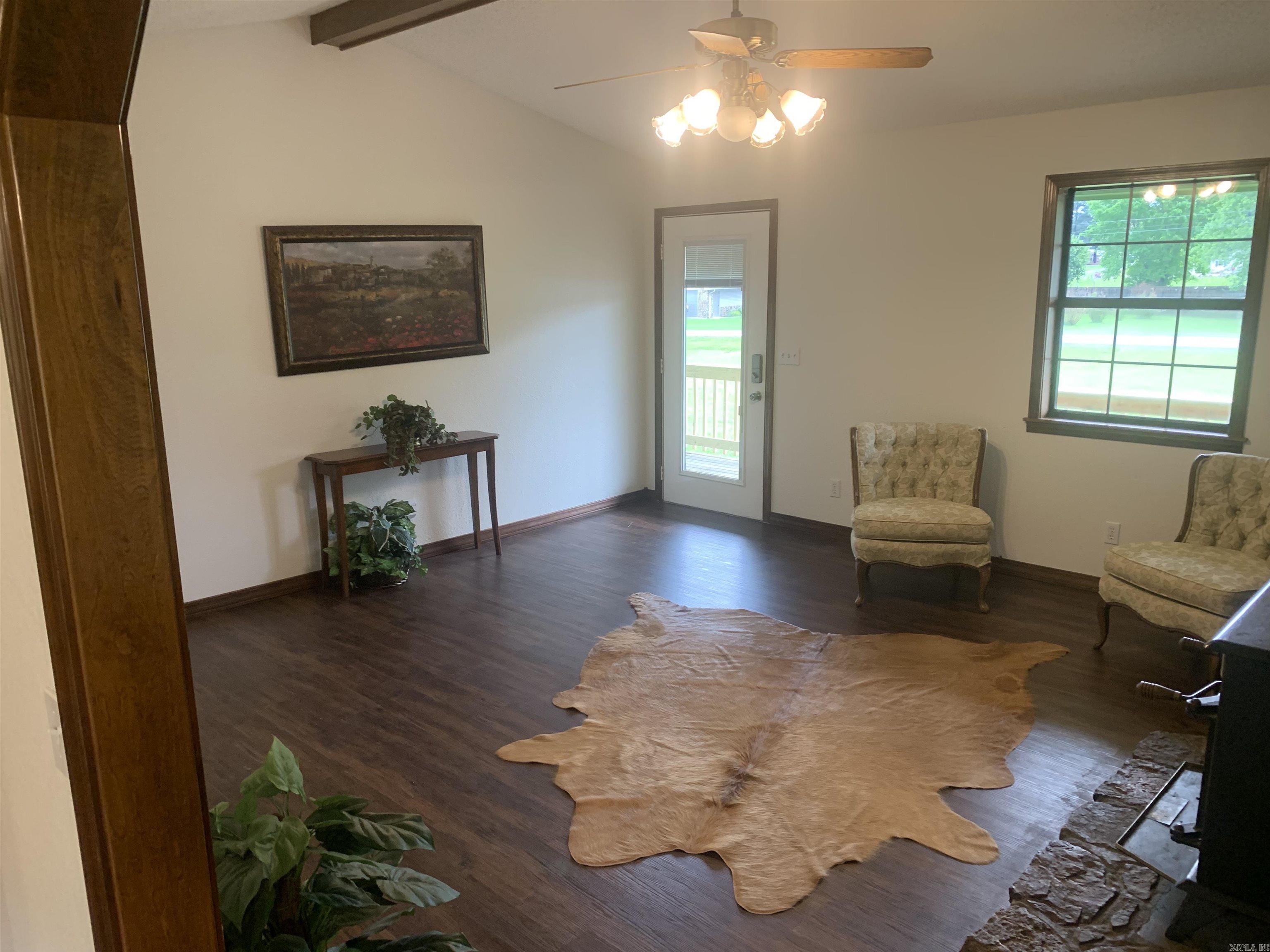 MEADOW CREEK - Residential