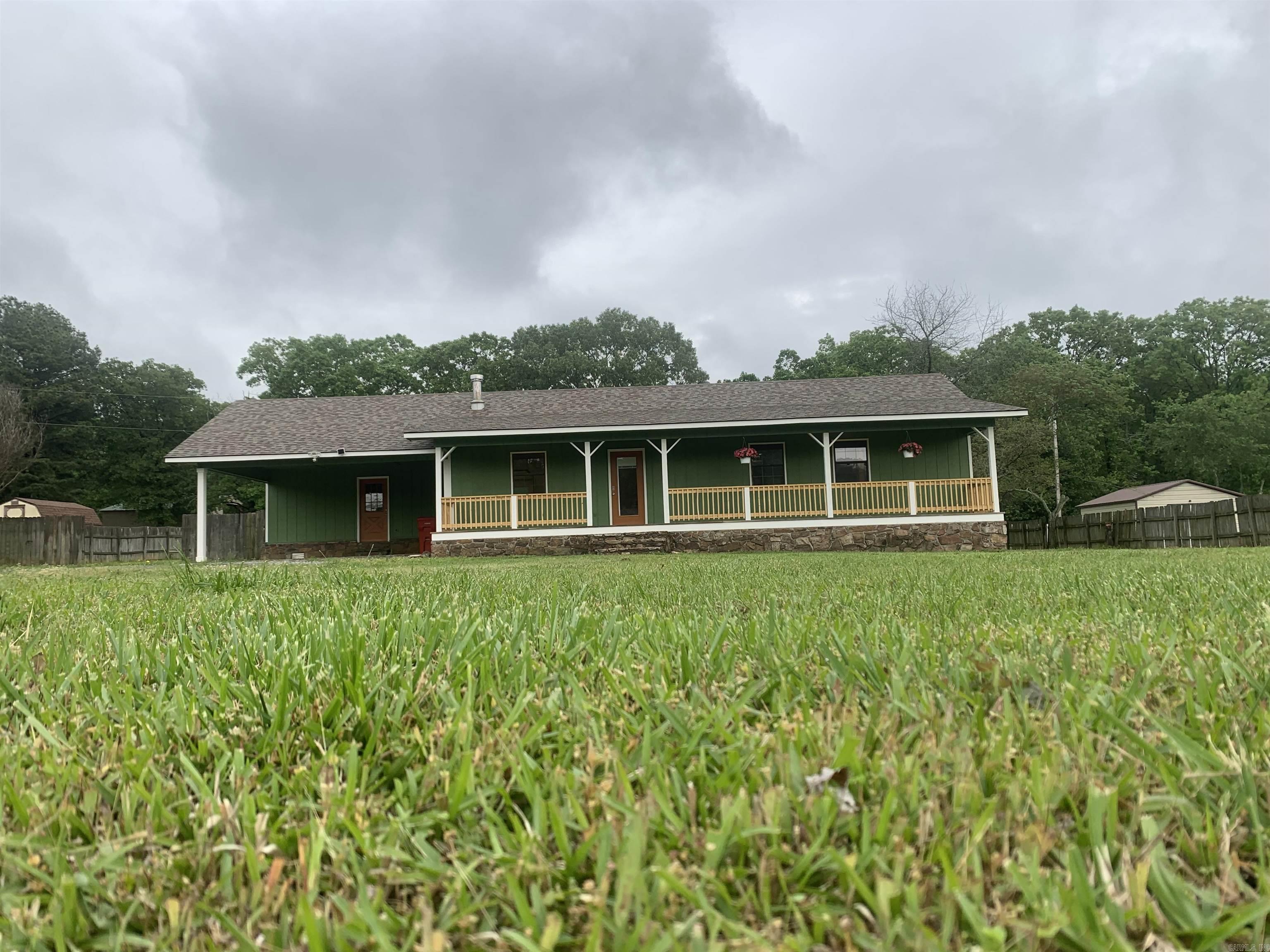 MEADOW CREEK - Residential