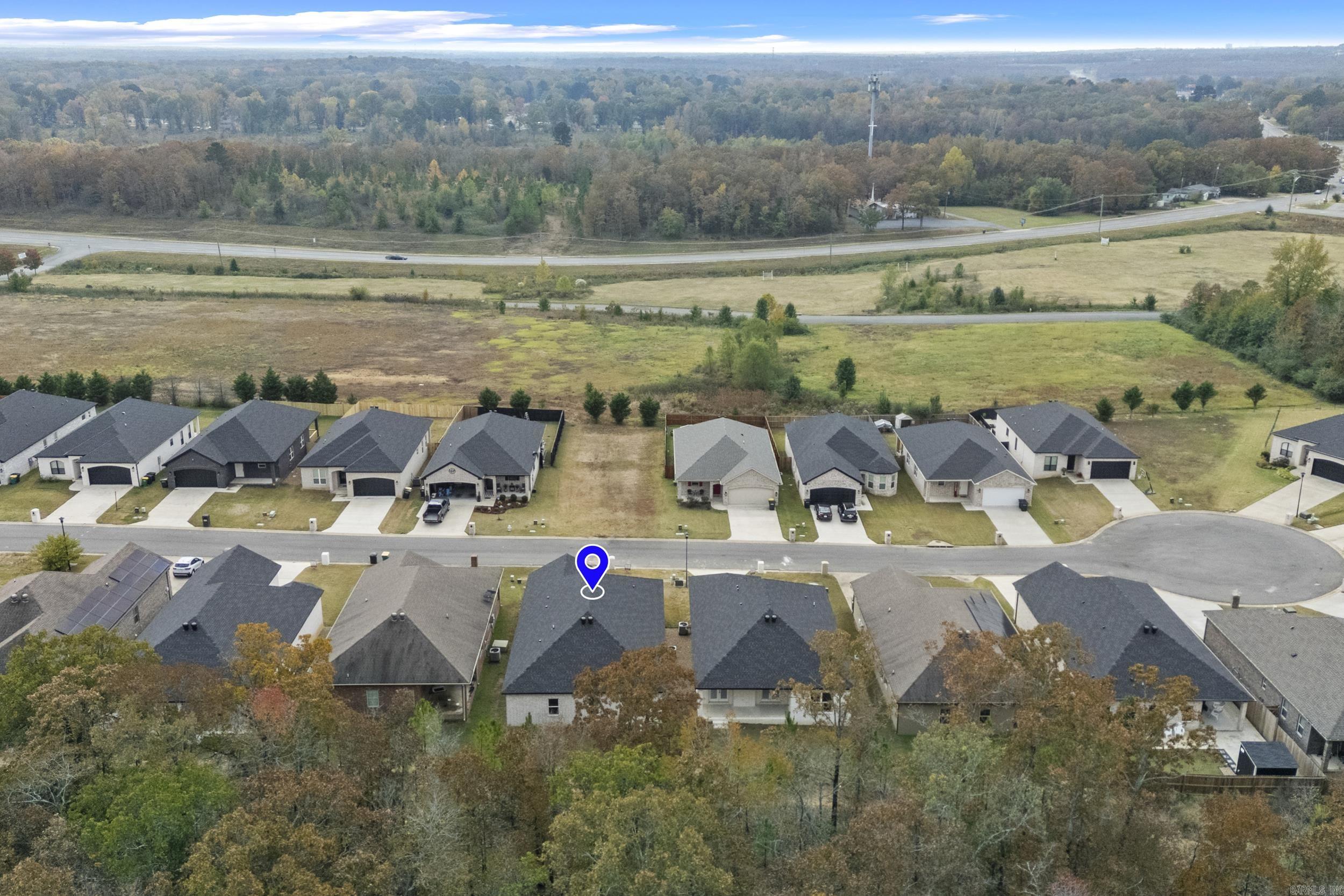 WANDERING RIDGE - Residential