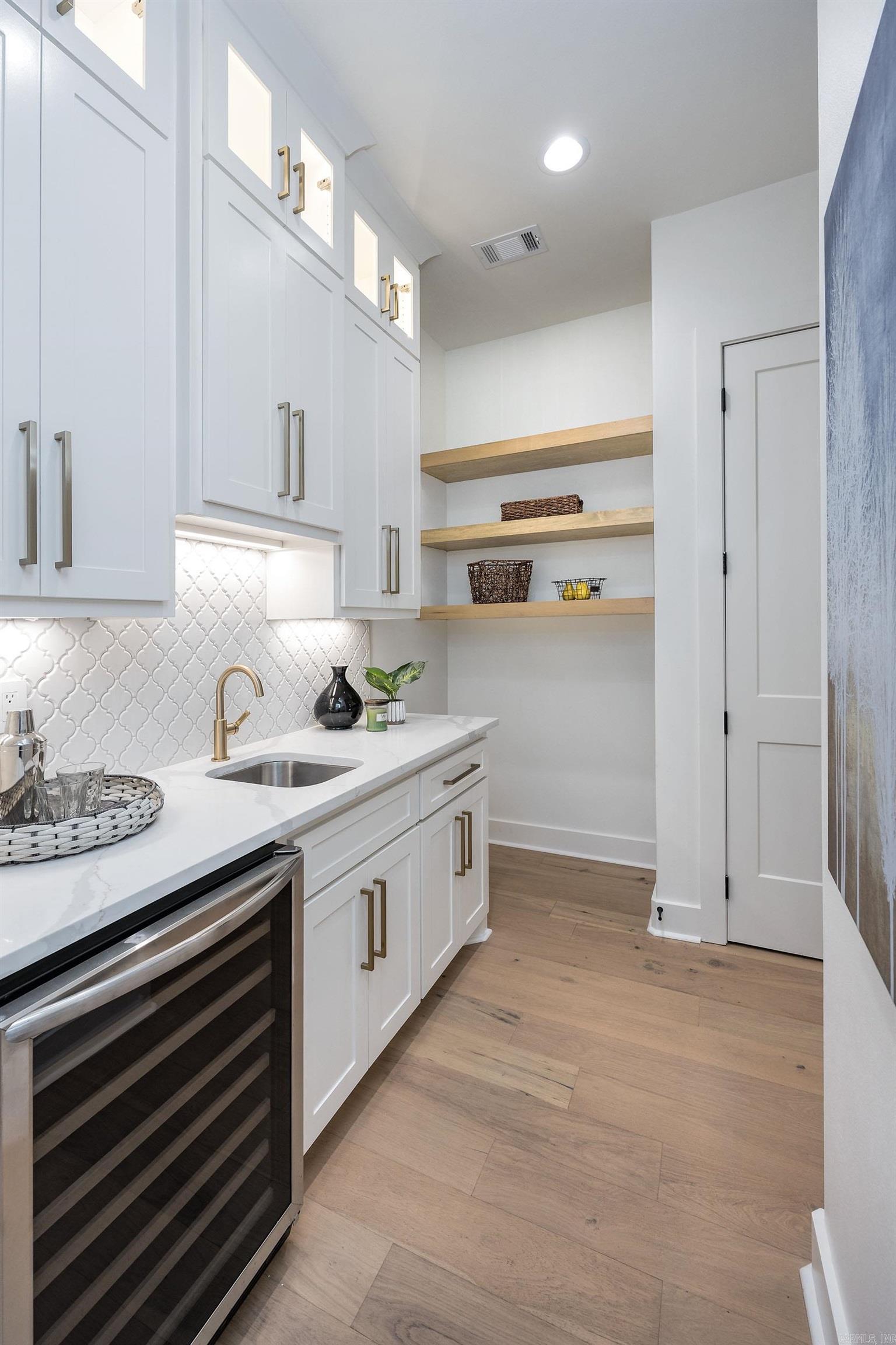 CHENAL VALLEY MEREVILLE PLACE - Residential