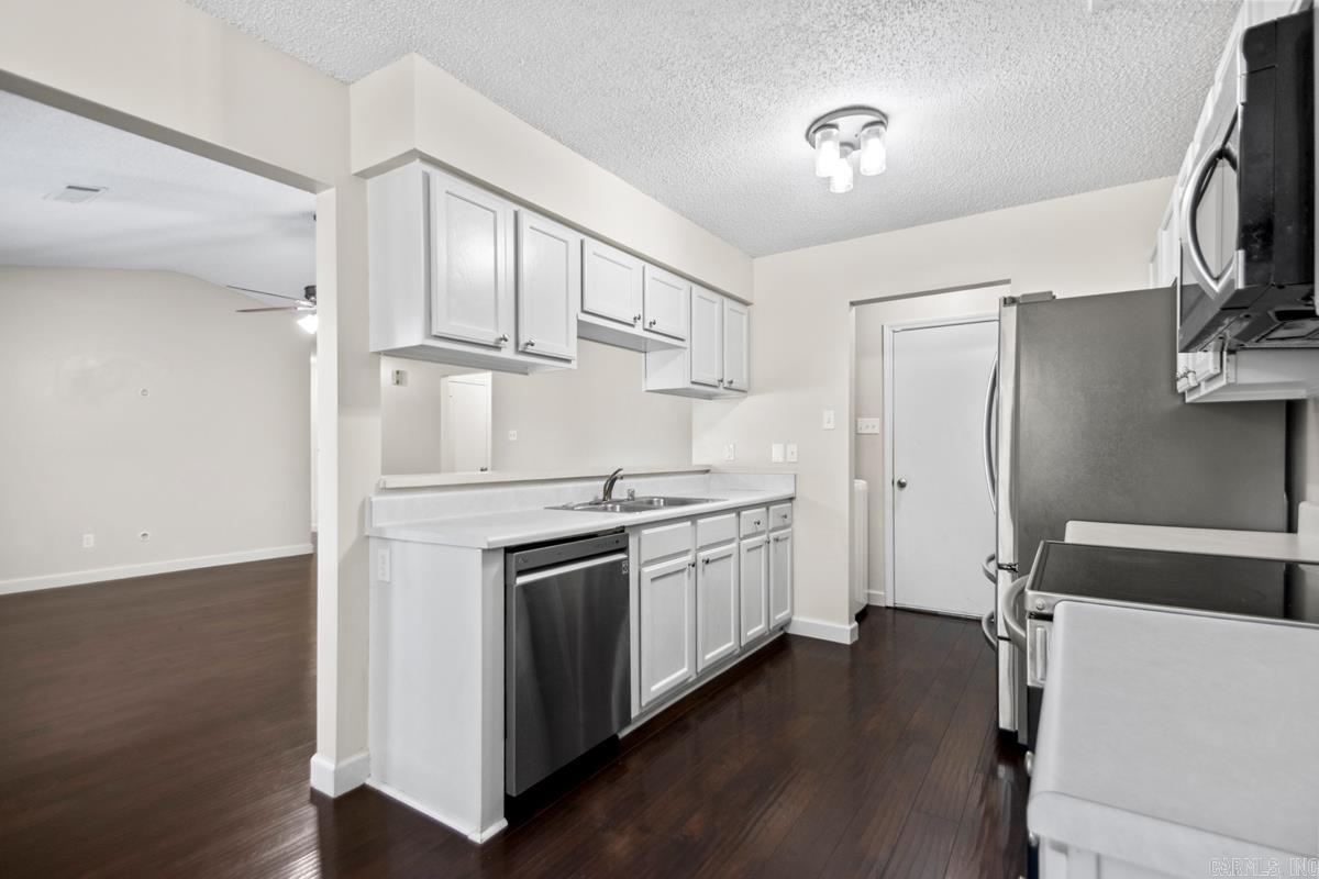 MEADOW RIDGE ADDN - Residential