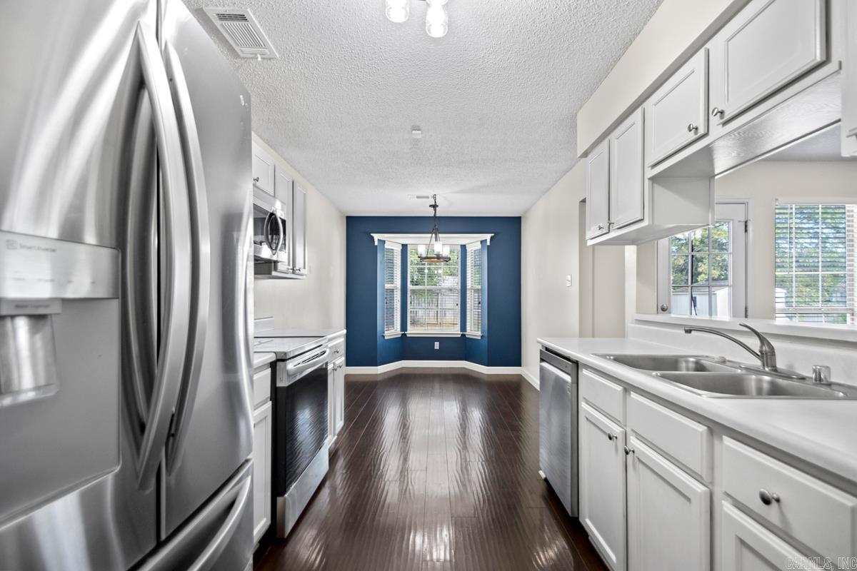 MEADOW RIDGE ADDN - Residential