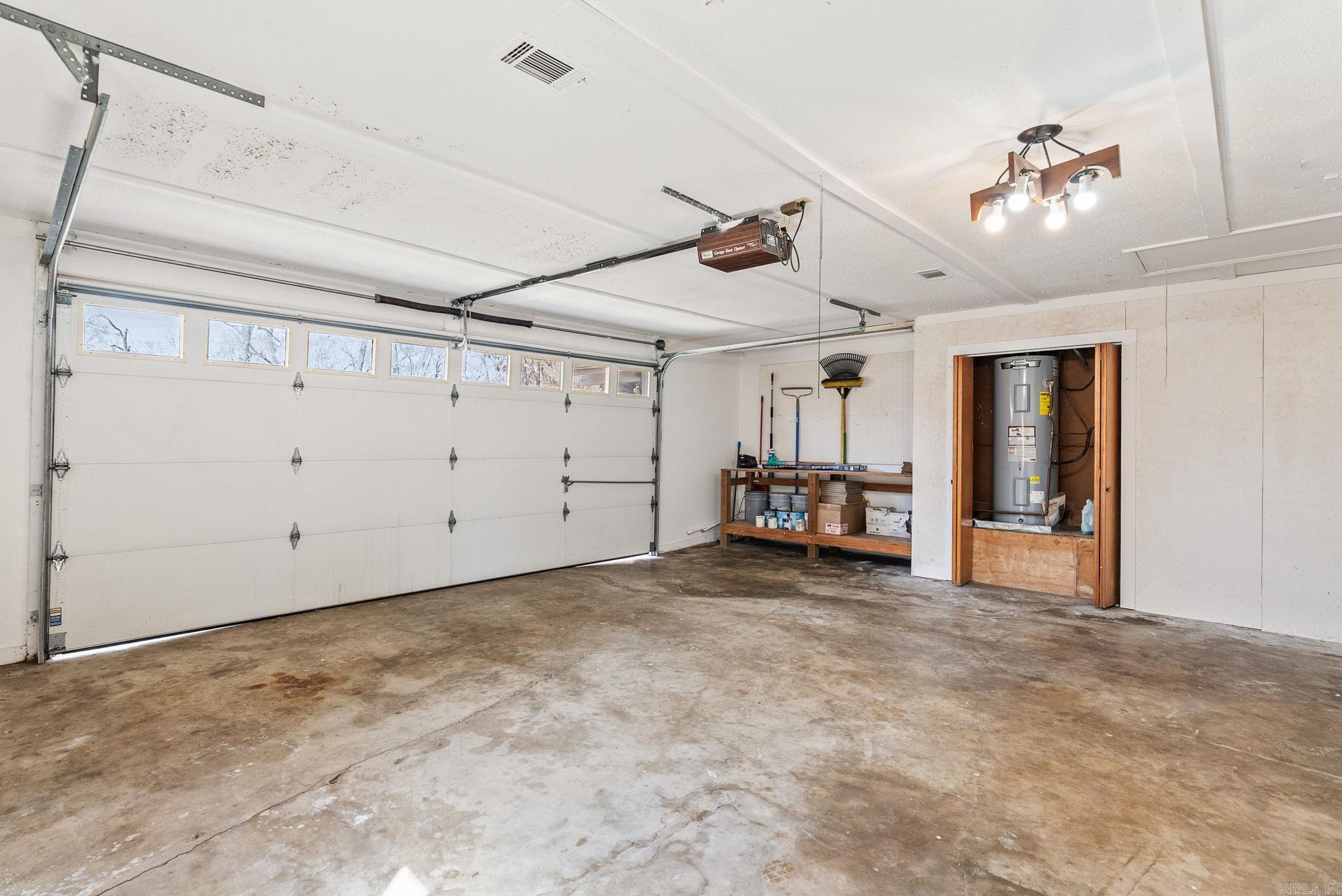 SMOKING OAKS ADD - Residential