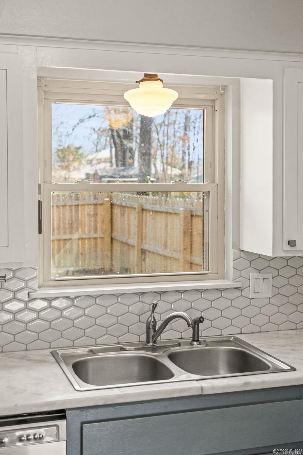 SMOKING OAKS ADD - Residential